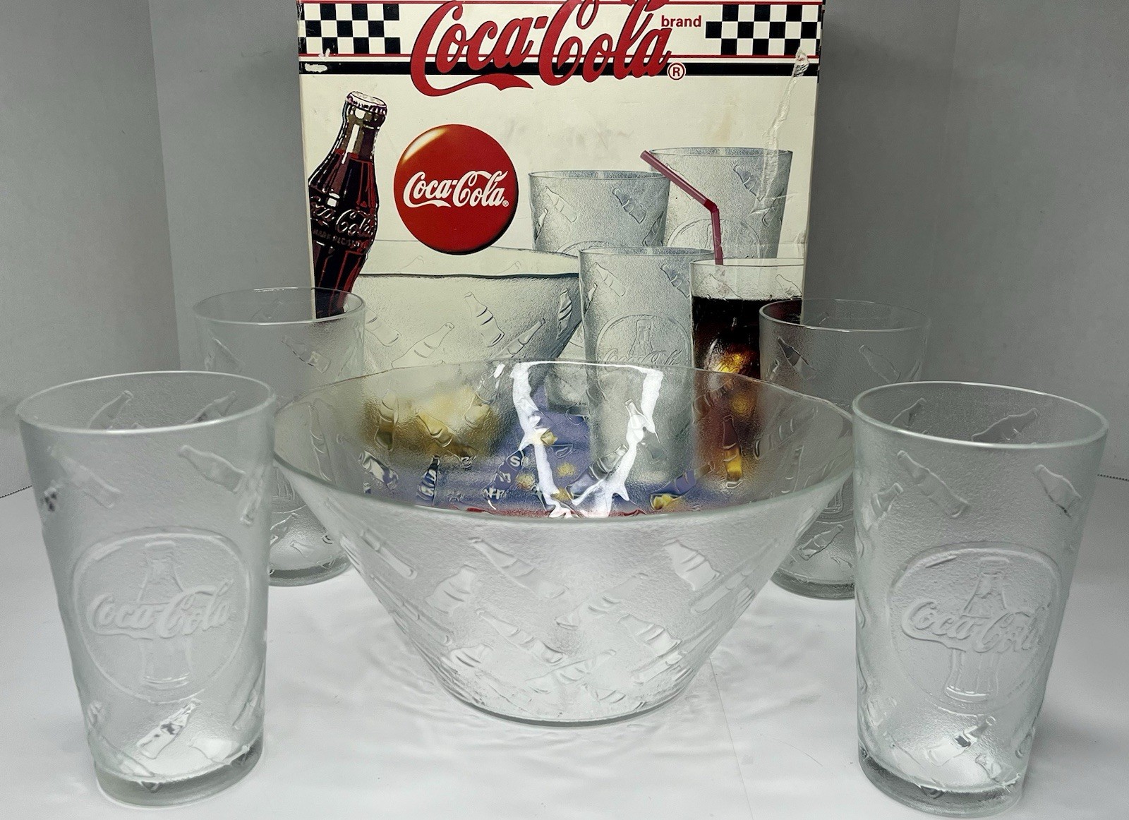 VTG Coca Cola 5 Piece Snack Set Popcorn Embossed Bowl & 4 Glasses Collection