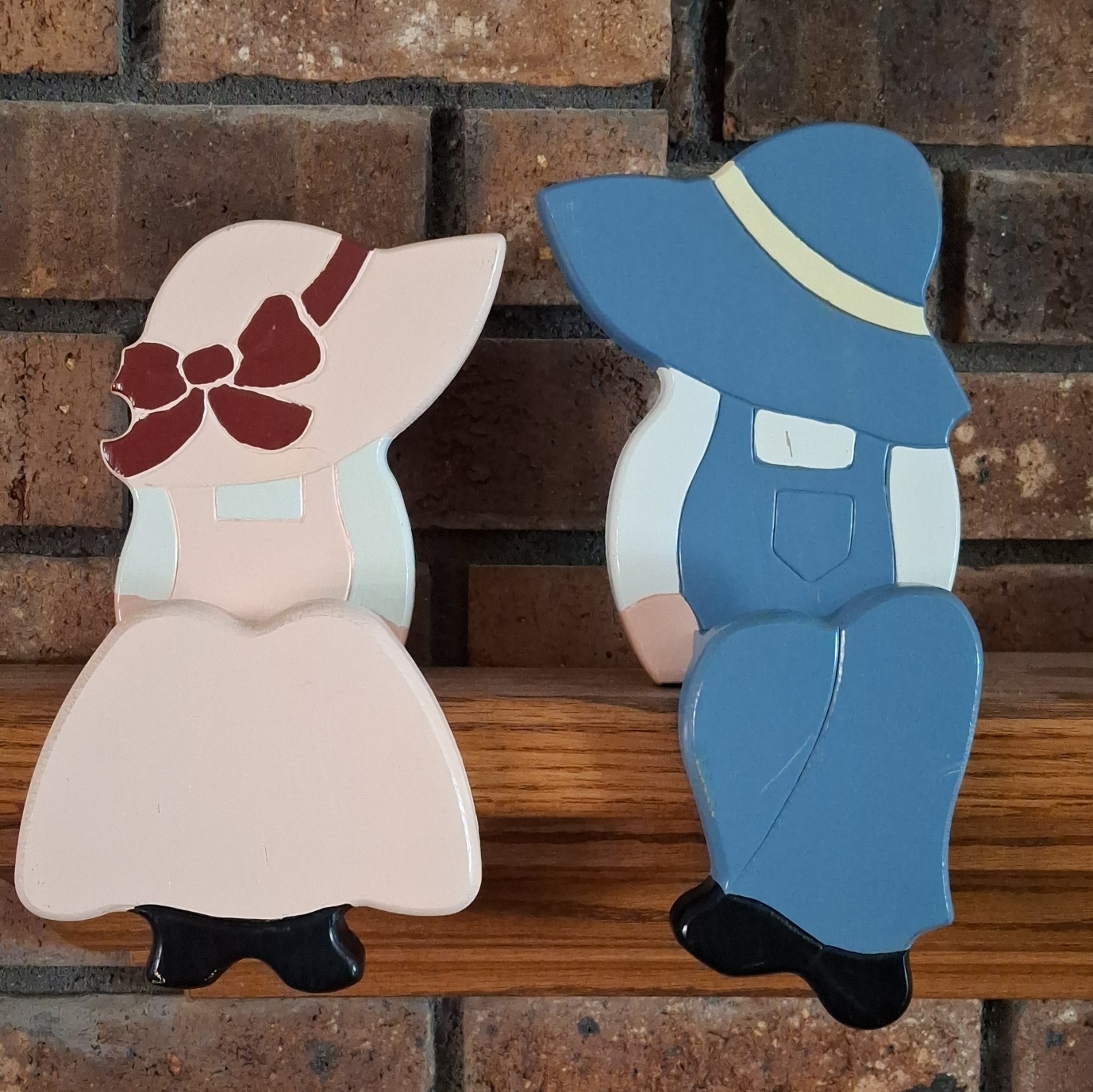Vintage Amish Farmer Couple Shelf Sitter Wood Decor Cottagecore