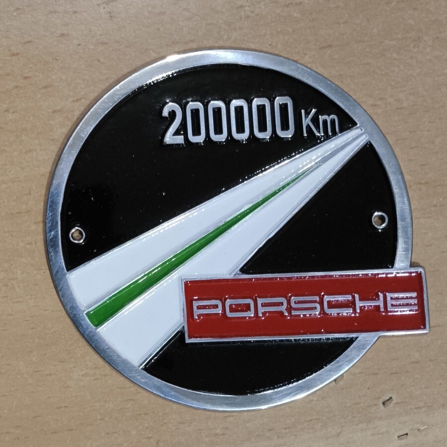 Vintage POR SCHE G RILl 200.000 KM 8cm black Placca Plakette LG416