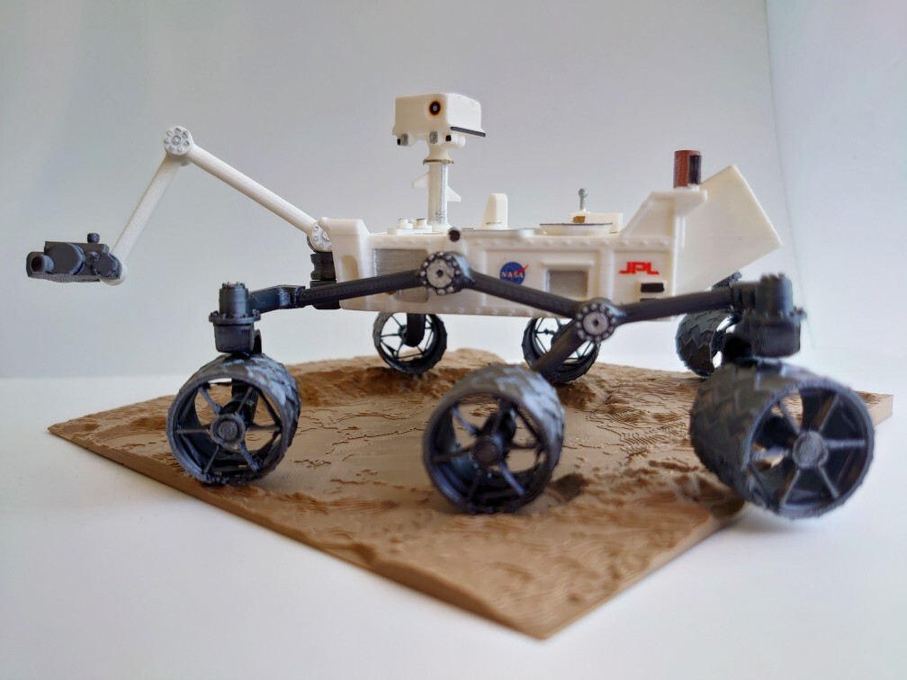 NEW 1/24 Scale NASA Curiosity Mars rover Static Model Painted