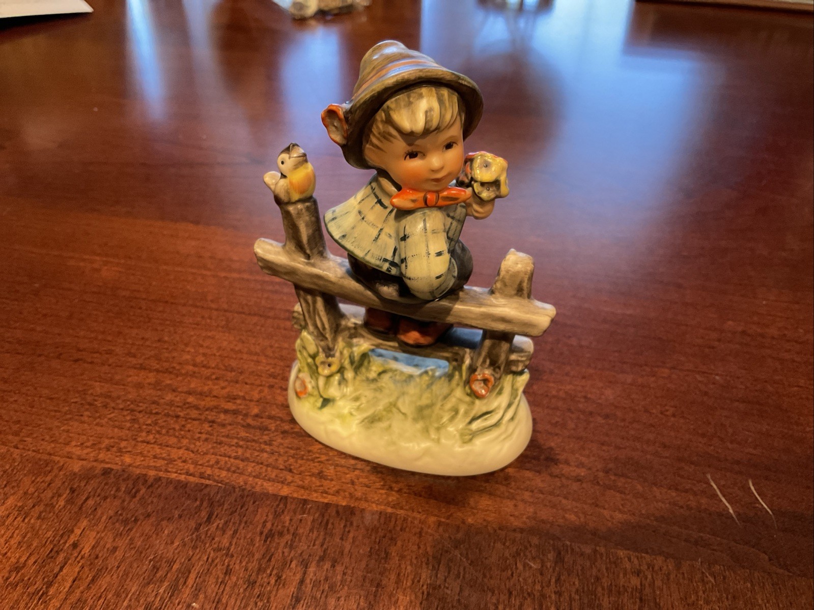 Goebel Hummel 1999 First Issue Hum 427 Where Are You? Boy Figurine No Box