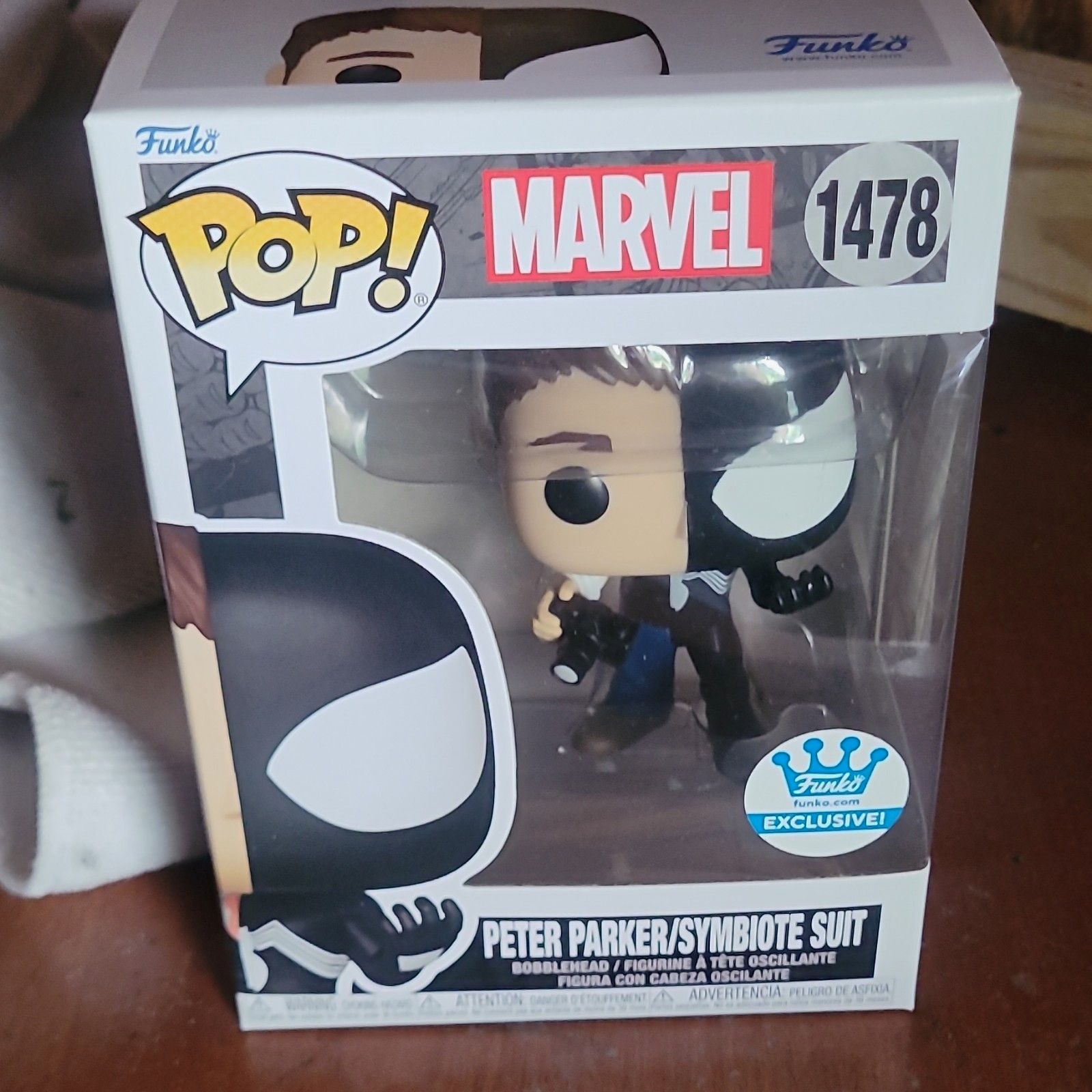 Funko Pop Marvel Peter Parker/Symbiote Suit #1478 Funko Exclusive Vinyl
