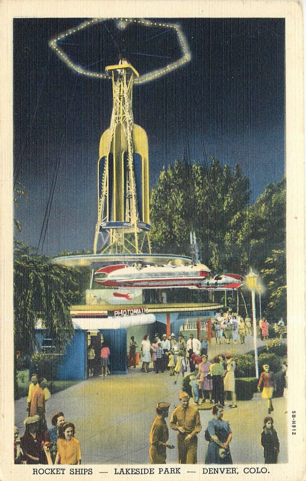 1953 Denver Lakeside Park Rocket Ships Ride Night View Linen Postcard amusement