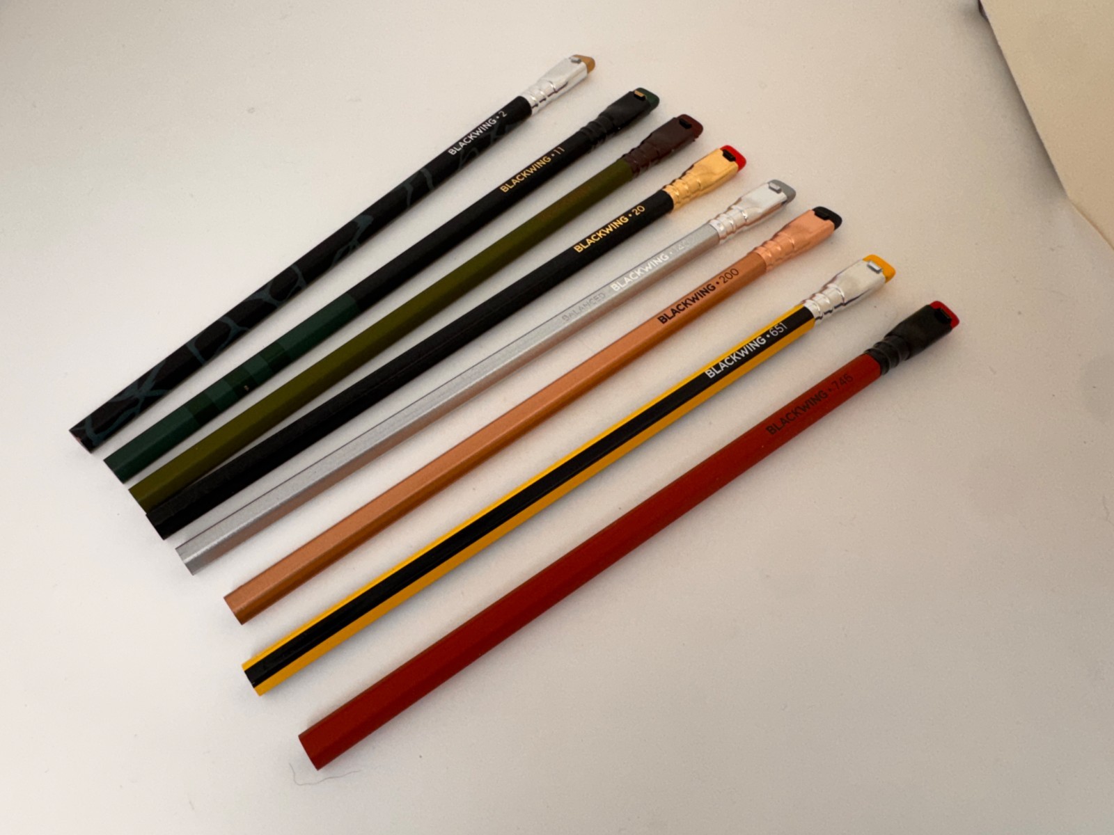 Blackwing Volumes Lot Starter Set Lot of 8: #2, 20, 200, 17, 140, 746, 11, 651