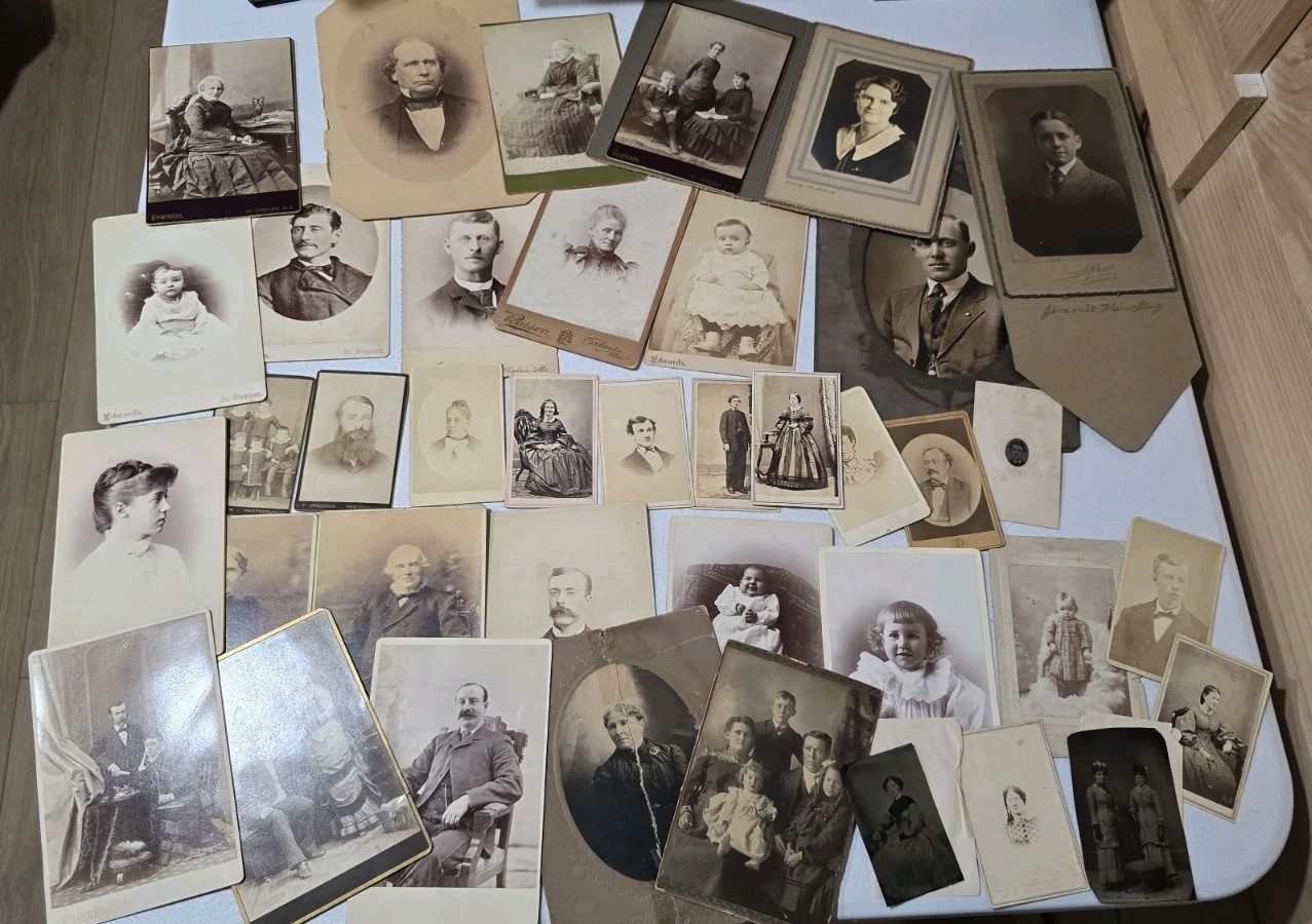 Antique Victorian Photo Album CDV Cabinet Cards 1860s-1900s Maine New Brunswick