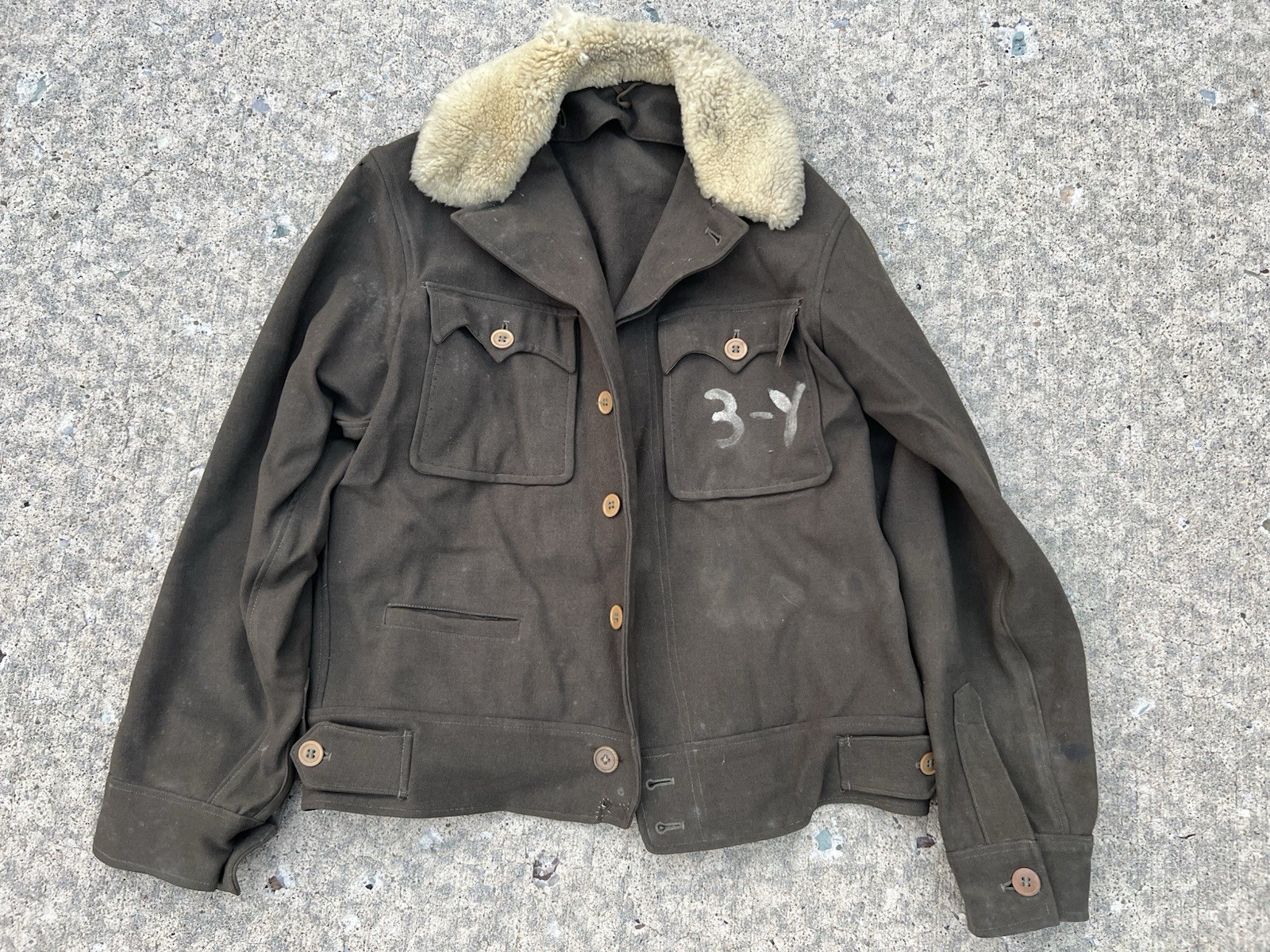 U.S. Army AAF WWII Bomber Pilot F-2 Electronically Heated Wool Flight Jacket 