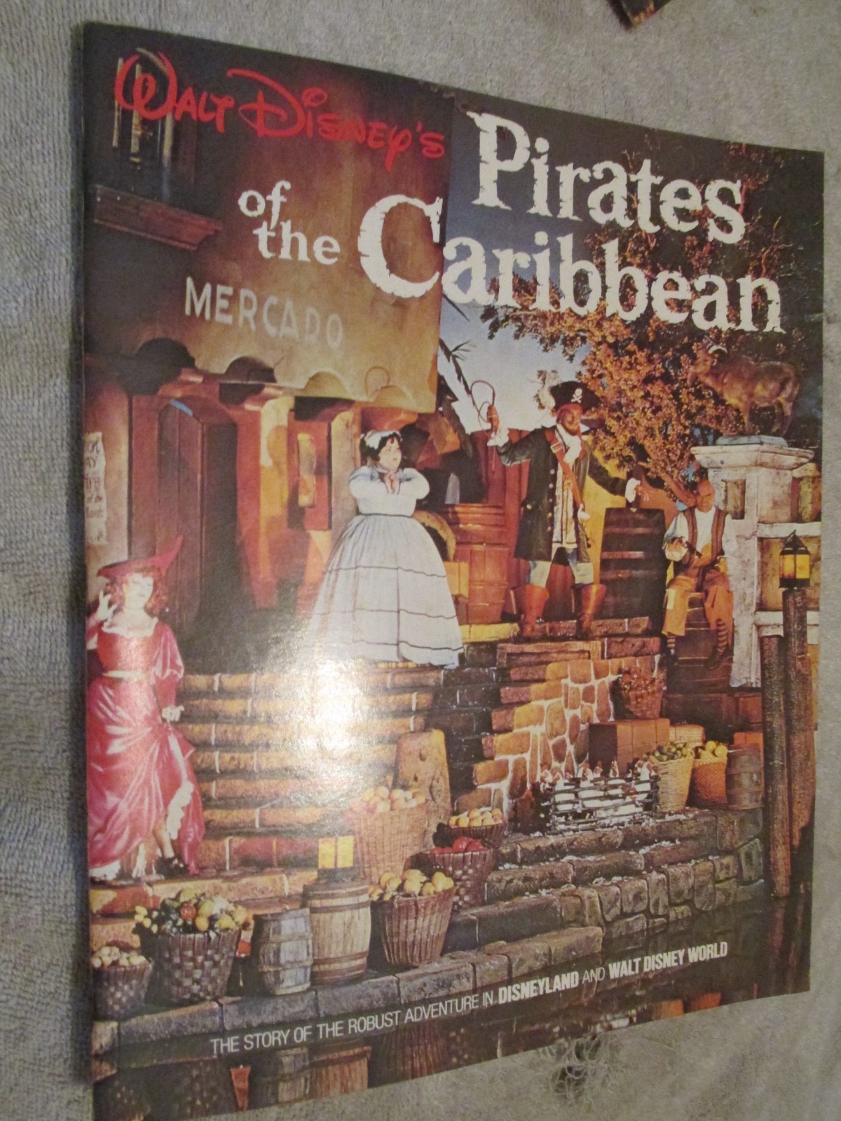 Vintage 1974 Walt Disney Pirates of the Caribbean Souvenir Book Disneyland WDW