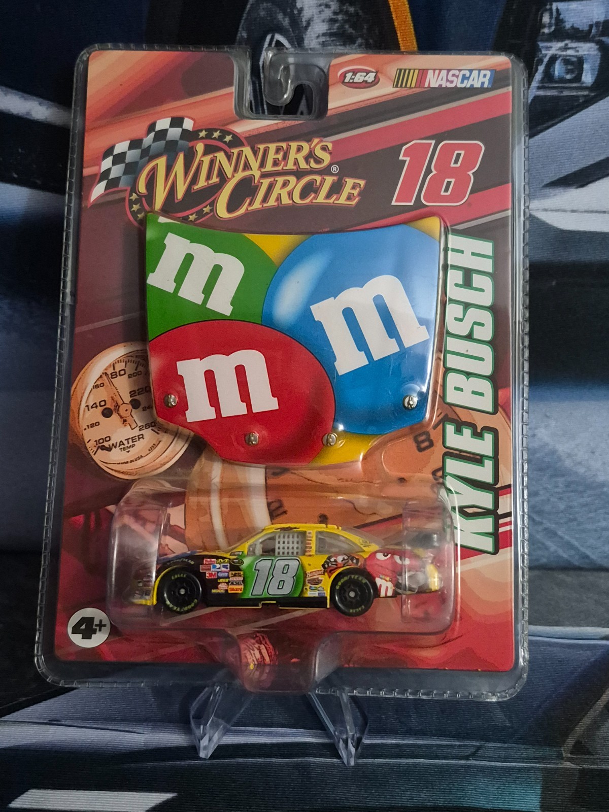 2008 Kyle Busch #18 M&M’s COT 1:64 Diecast NASCAR Winners Circle