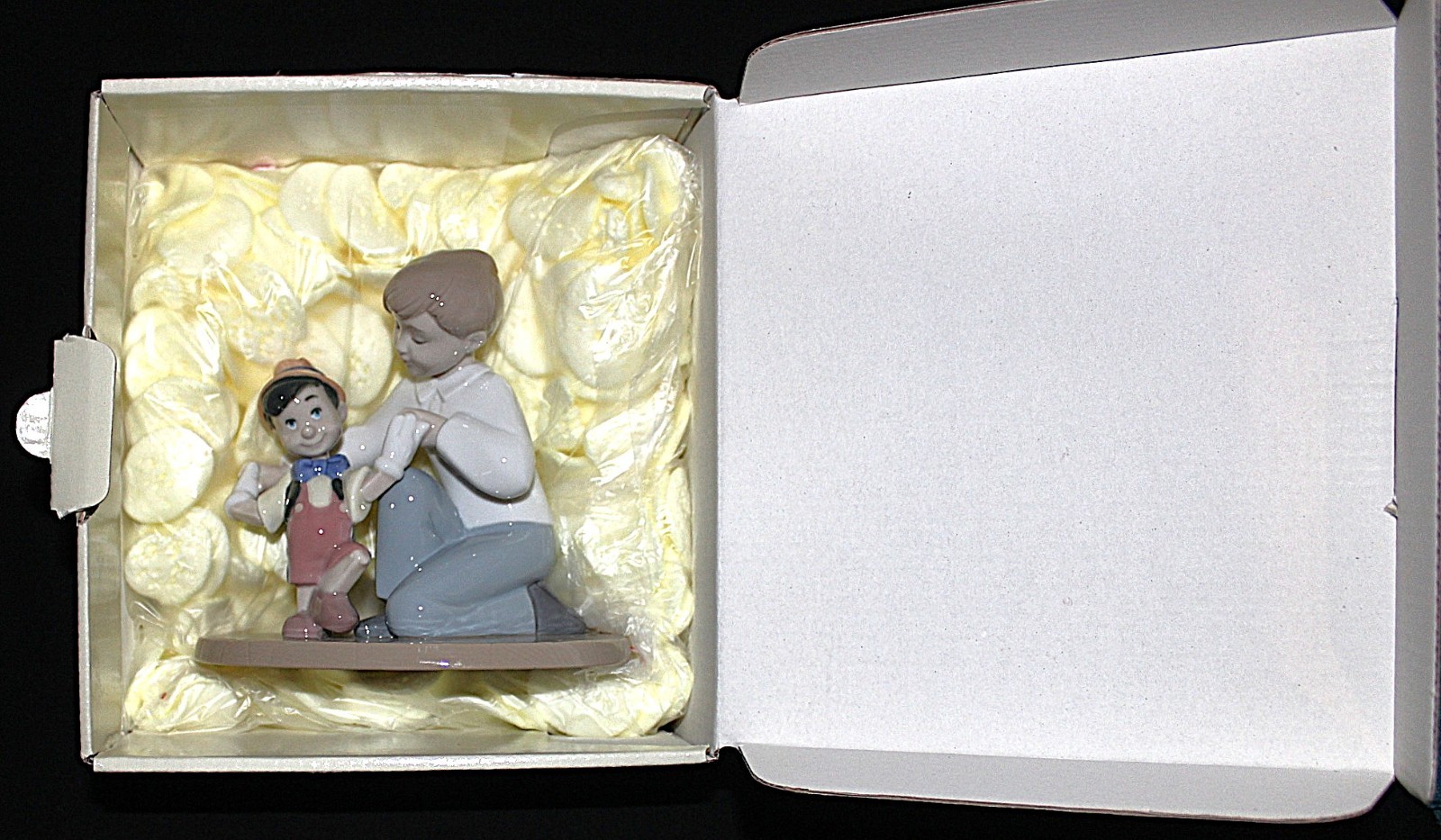 Rare Lladro Nao Disney \