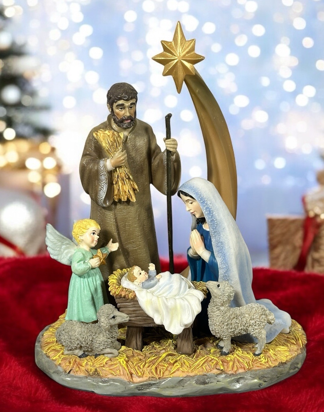 Holy Night Nativity Figurine Pipka 2010 Christmas Family #30030