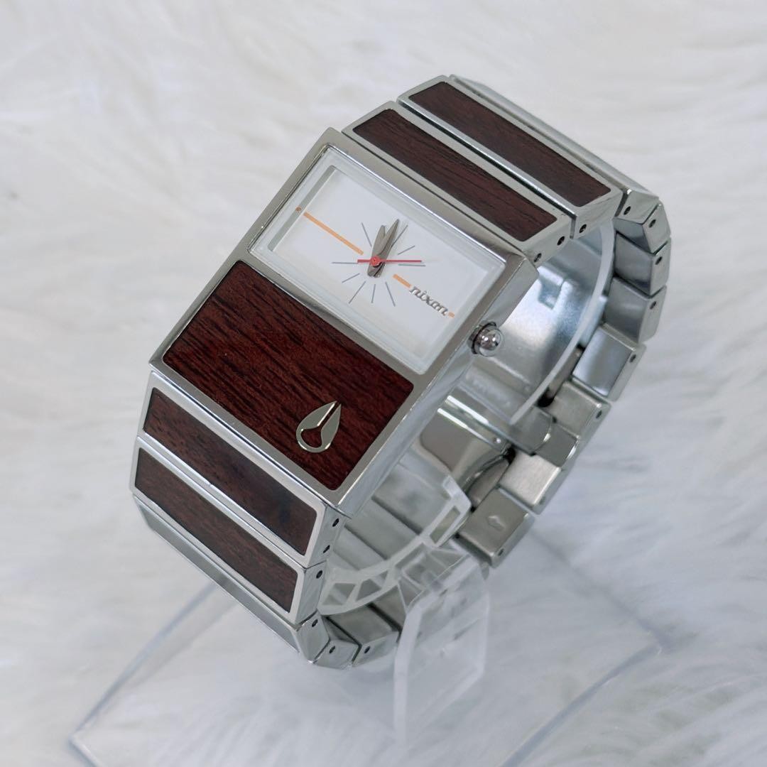 NIXON Wristwatch Unisex