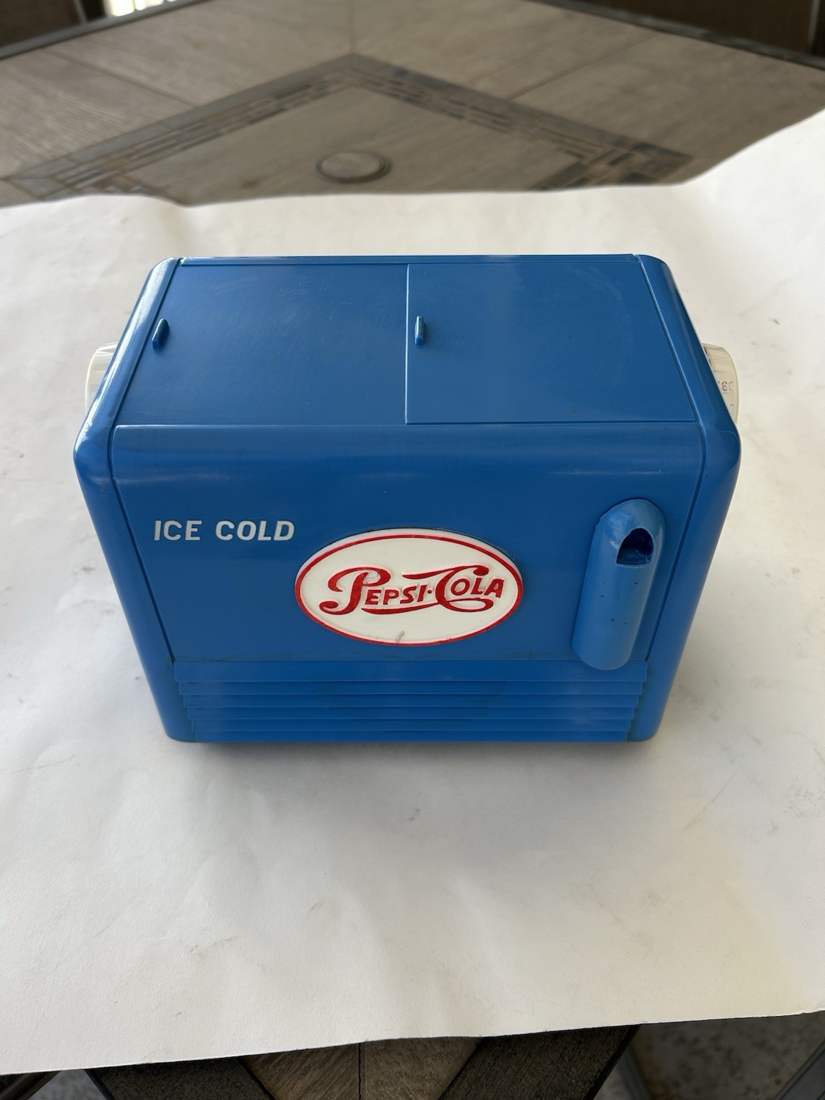 1950s Pepsi Cola Cooler AM Radio RCA Victor Division Works 6 Inch Tall 8.5 Wide