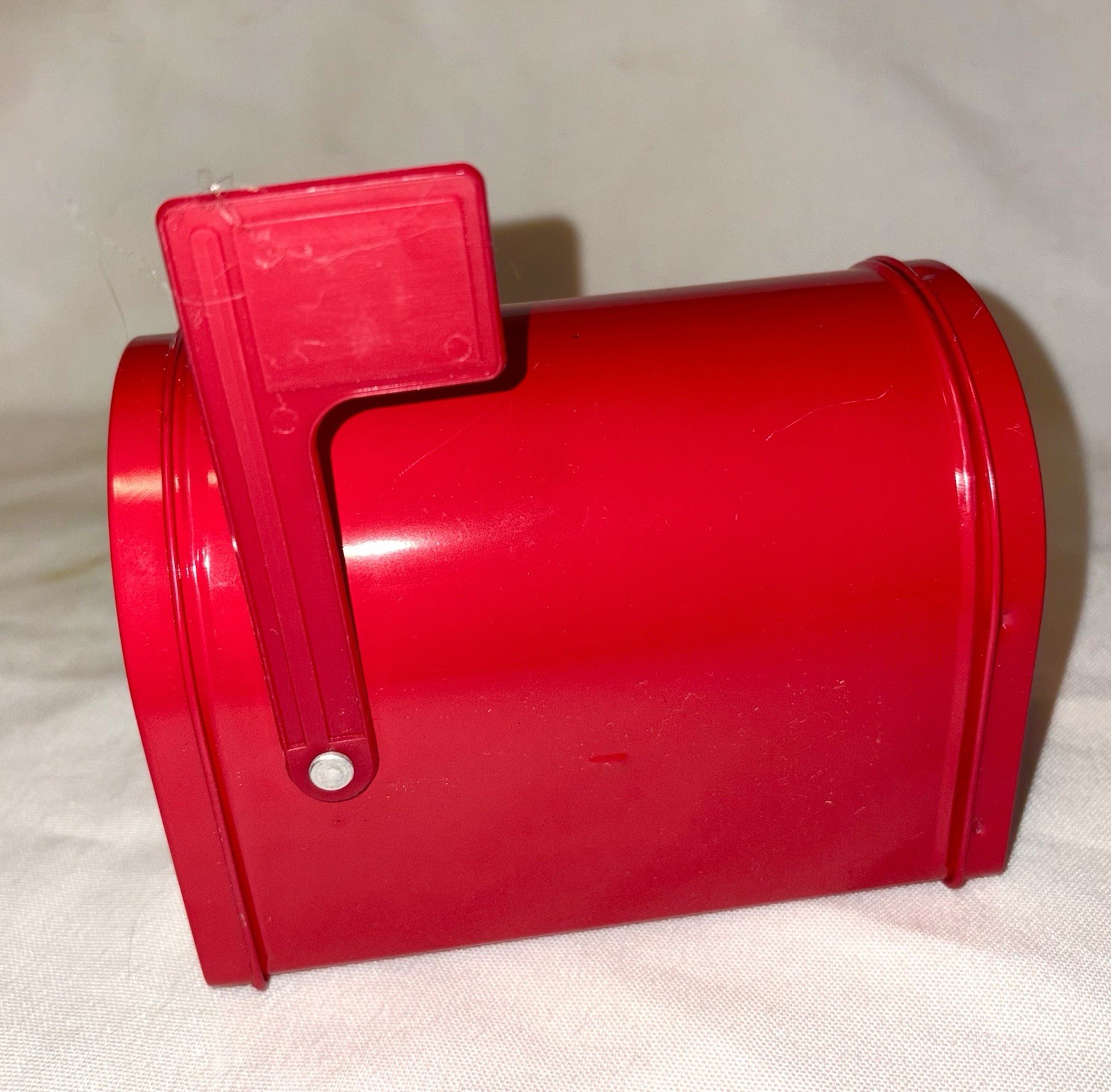 RED MAILBOX Gift Box  Red Metal Mailbox Opens Flag Goes Up