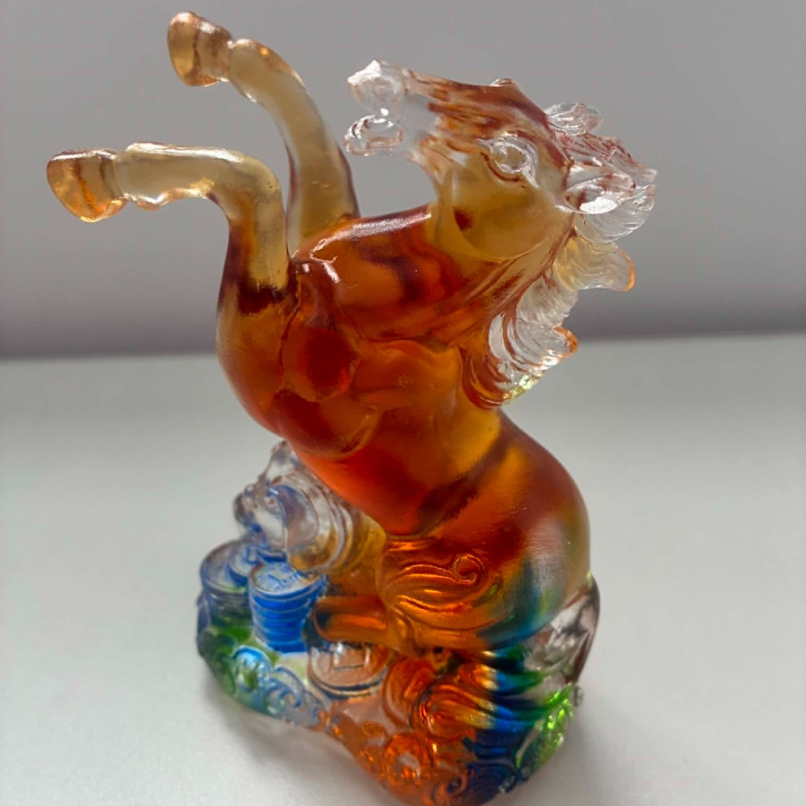 Liuli Crystal Glass Horse Figurine – Chinese Zodiac Fengshui gift Home Decor