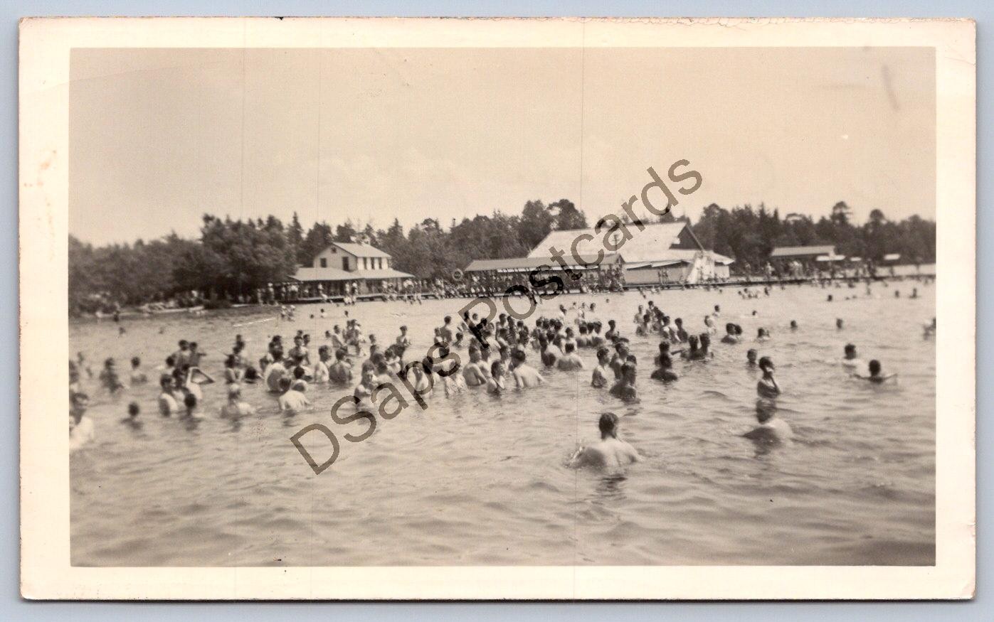 JH23/ Indian Lake? Ohio Non-Postcard Photograph c1940s Bathing Beach  44
