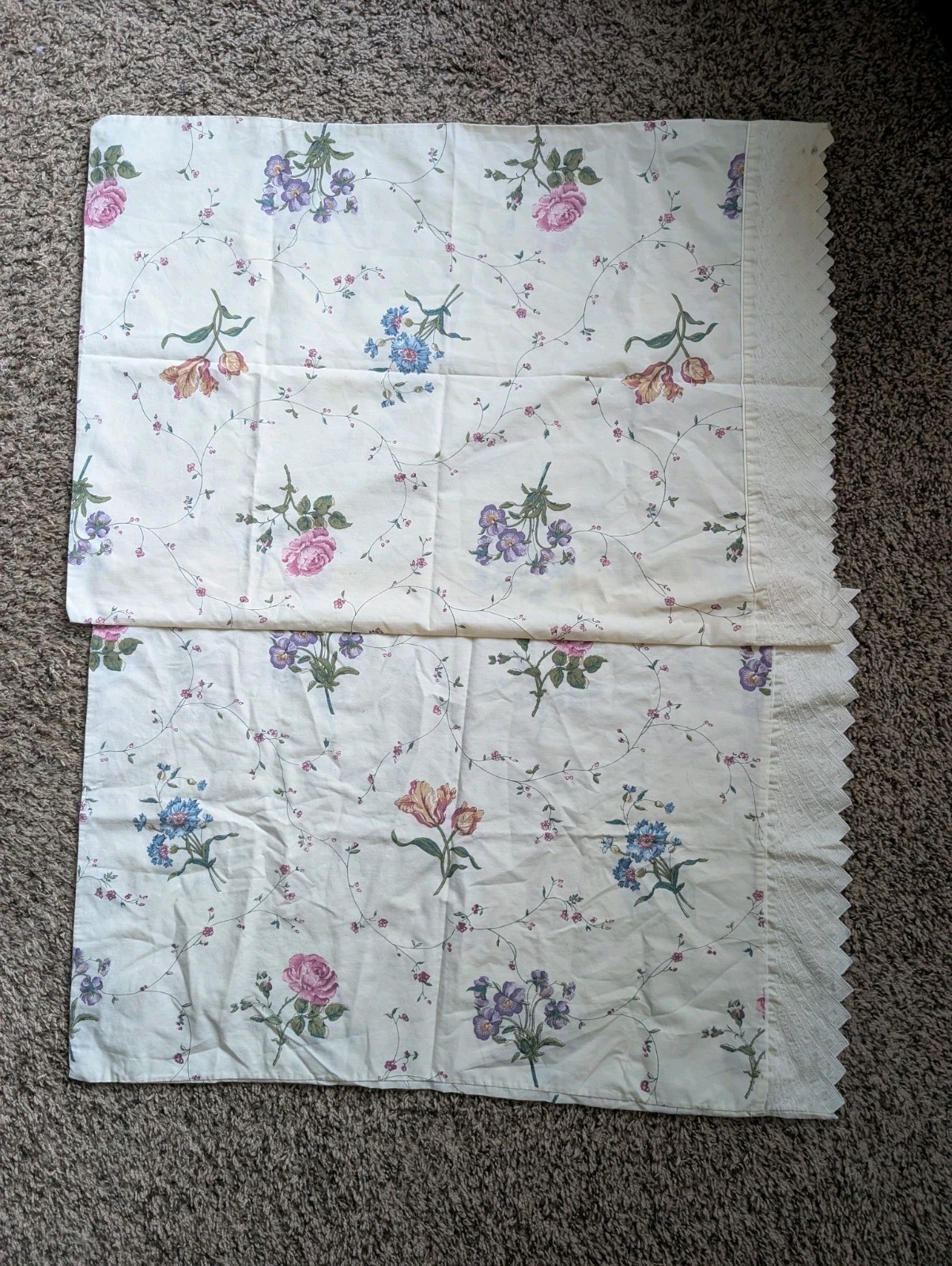 Pair Vintage Atelier Martex Standard Pillowcases Floral Musée Beaux Arts 1983
