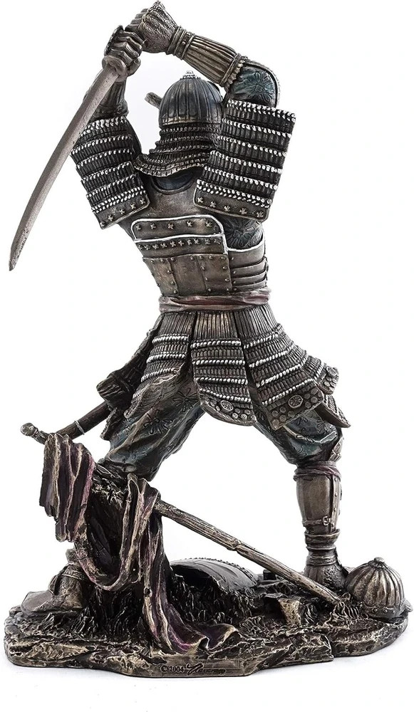 Collectible Bushido Samurai Warrior Figurine, Detailed Craftsmanship and Design