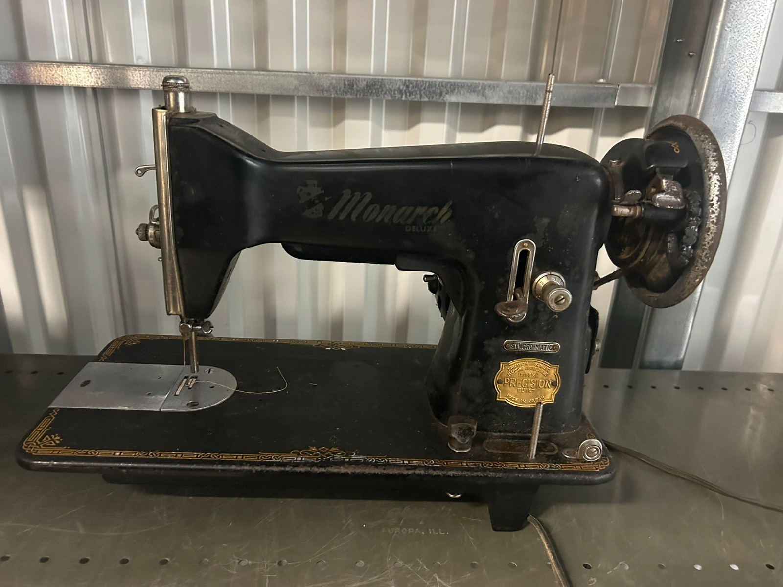 Vintage Household Super Deluxe Sewing Machine - Model C55 (1955) FOR PARTS