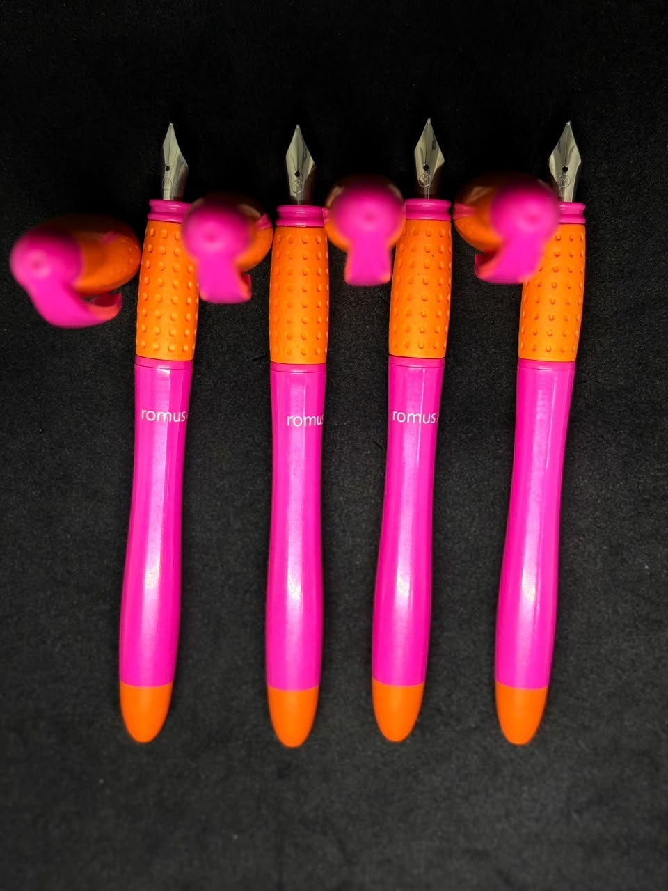 Romus Student Pink Orange Fountain Pen SET OF 4 - Classic Vintage