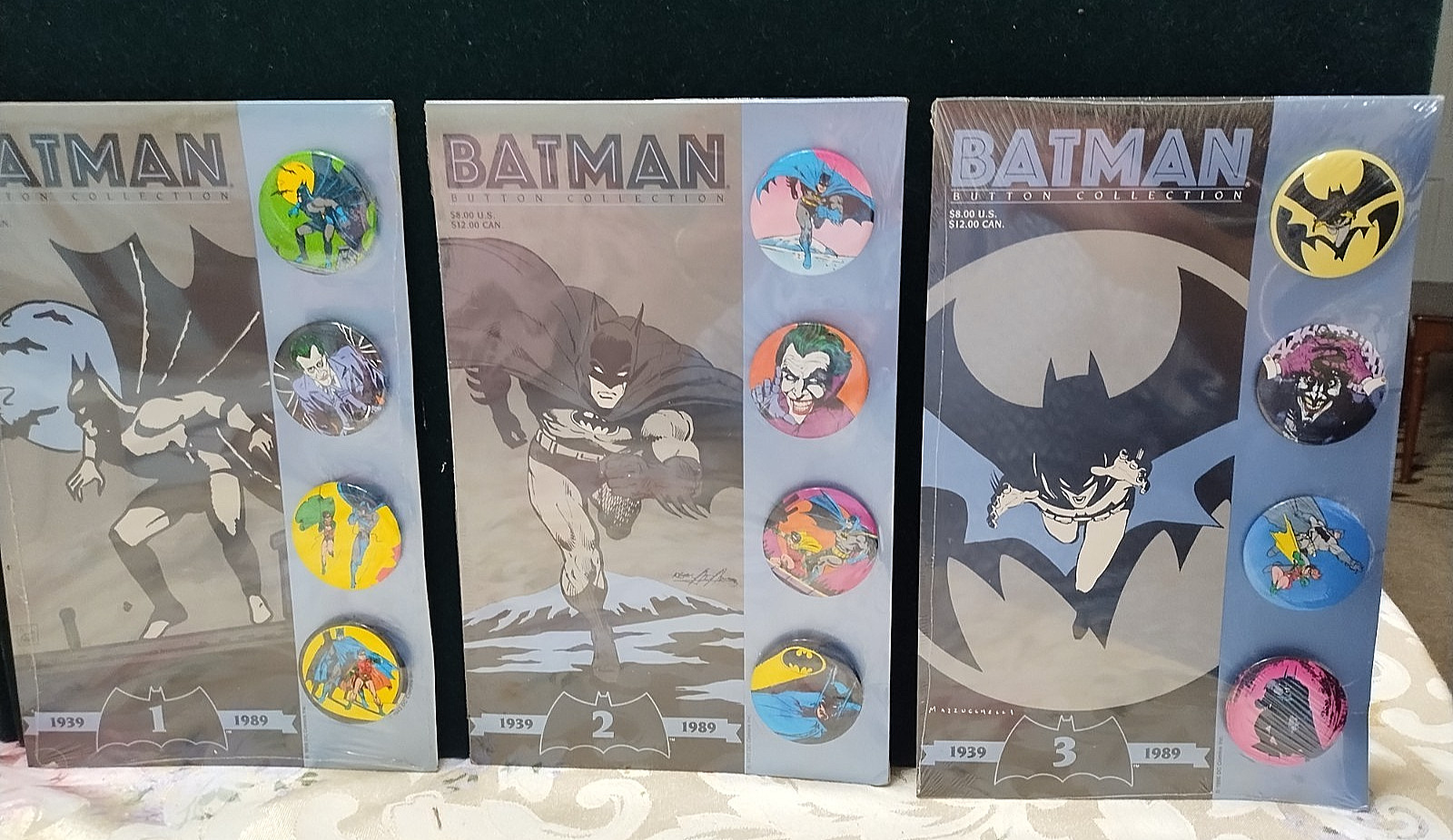1989 BATMAN BUTTON COLLECTION Set/Series #1, 2, 3 Still Sealed Total 12 Buttons