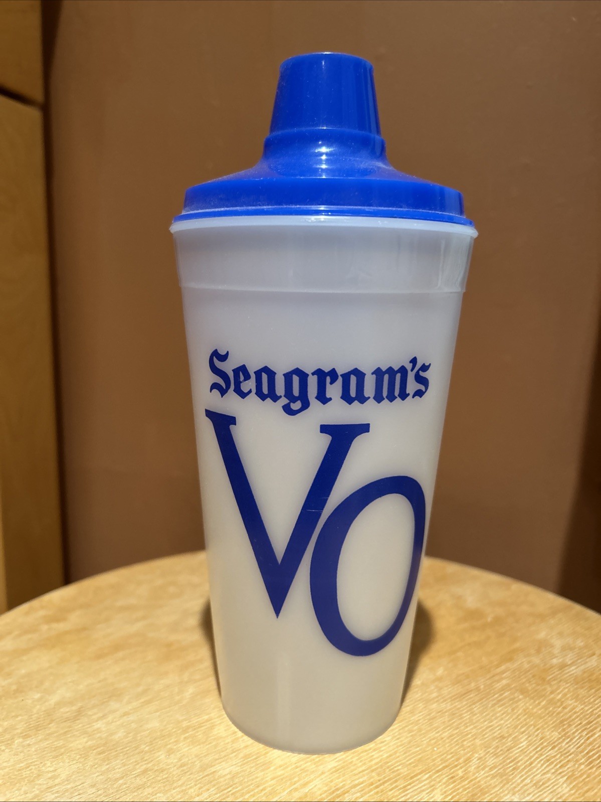 Vintage Seagram's VO plastic drink shaker, ca 1980s