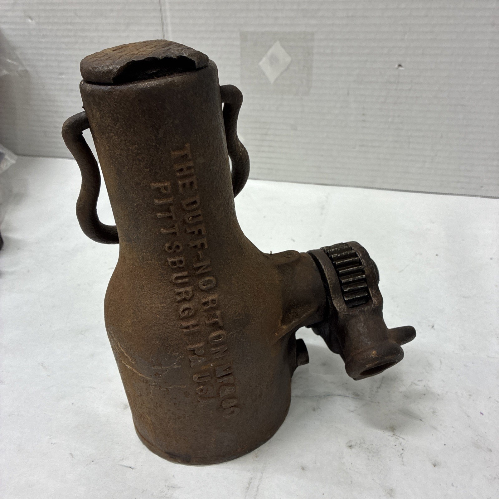Vintage Duff-Norton Railroad Ratchet Journal Screw Jack