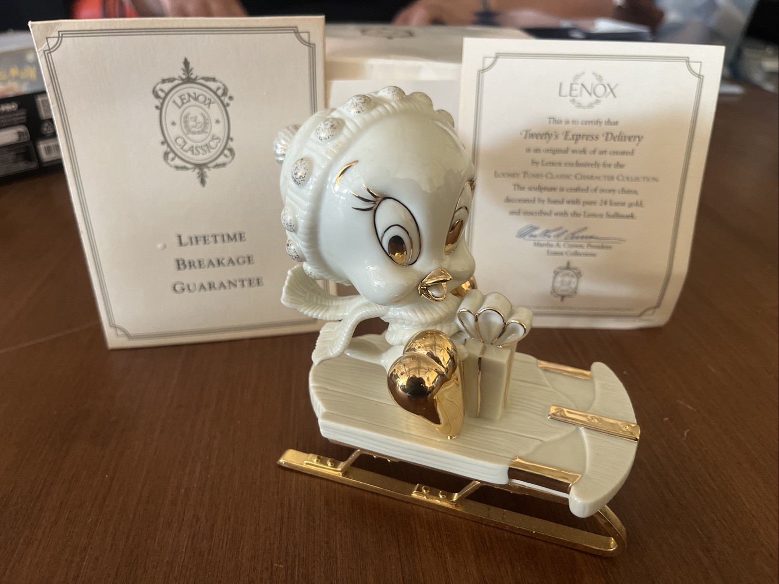 LENOX Tweety's Express Delivery Looney Tunes 24k Gold Accent Figure Tweety Bird