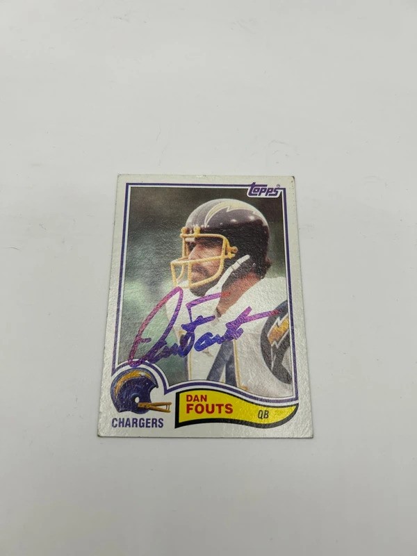Dan Fouts - 1982 Topps Signed