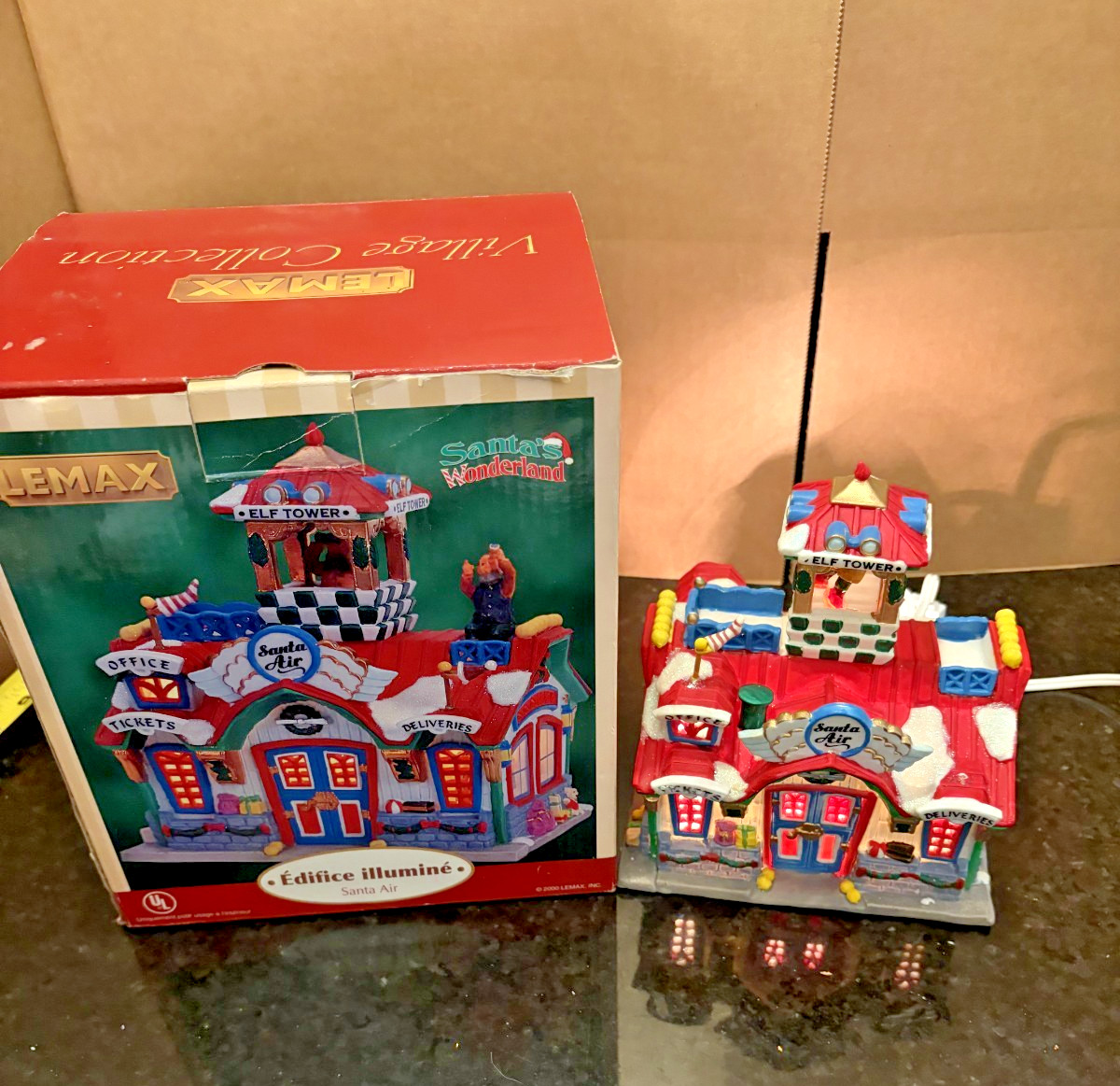 Lemax Santa Air 05497 Santa’s Wonderland 2000 Retired Lighted Village w Box
