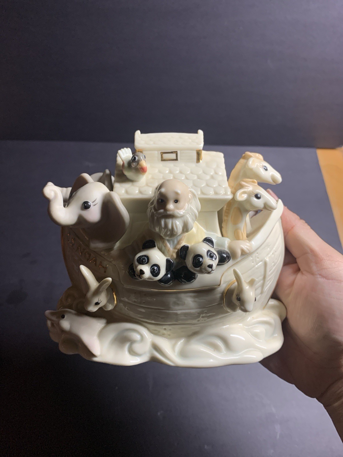 Lenox Noah's Ark Collectible Porcelain Coin Piggy Bank Animals Porcelain