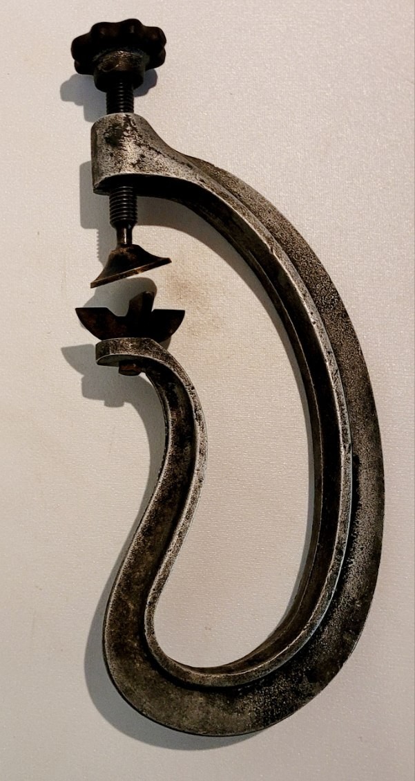 VTG J-SHAPED TIRE VULCANIZER HAND CLAMP TUBE REPAIR--14\