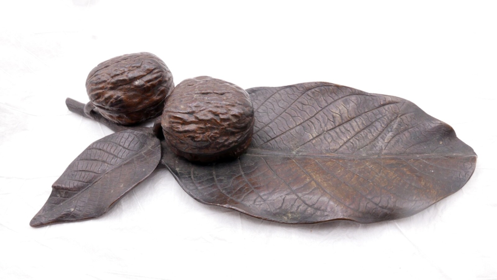 Vintage Victorian Walnuts and Leaves Cast Metal Figural Inkwell (BEAUTIFUL)