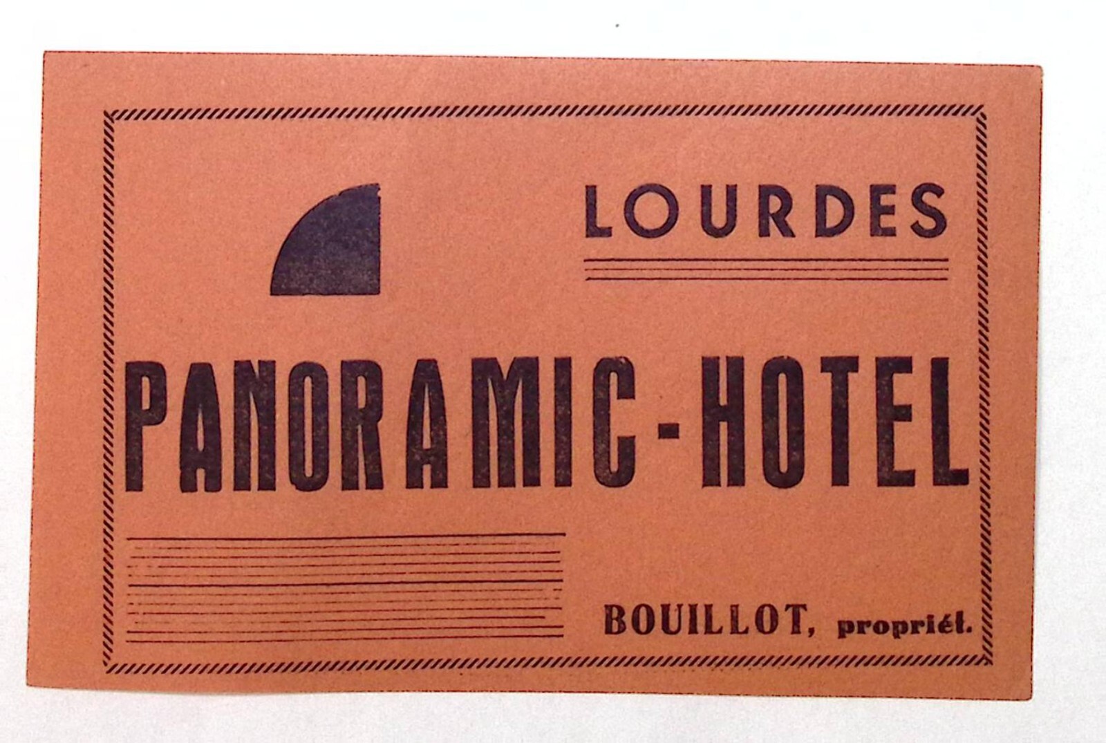 c1940s Panoramic Hotel Lourdes France BOUILLOT Prop Luggage Label 3 x 4.75\
