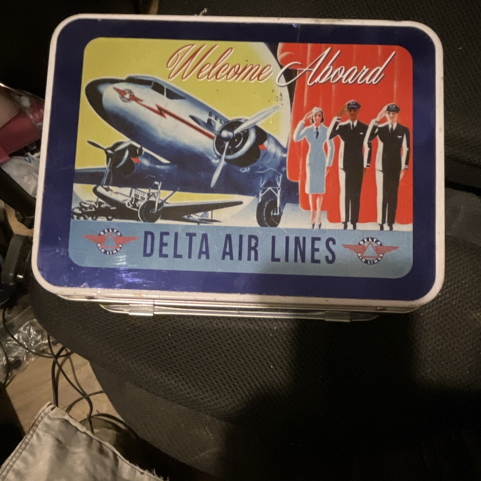 Vintage Delta Airlines Collectible Metal Lunchbox In Really Nice Shape