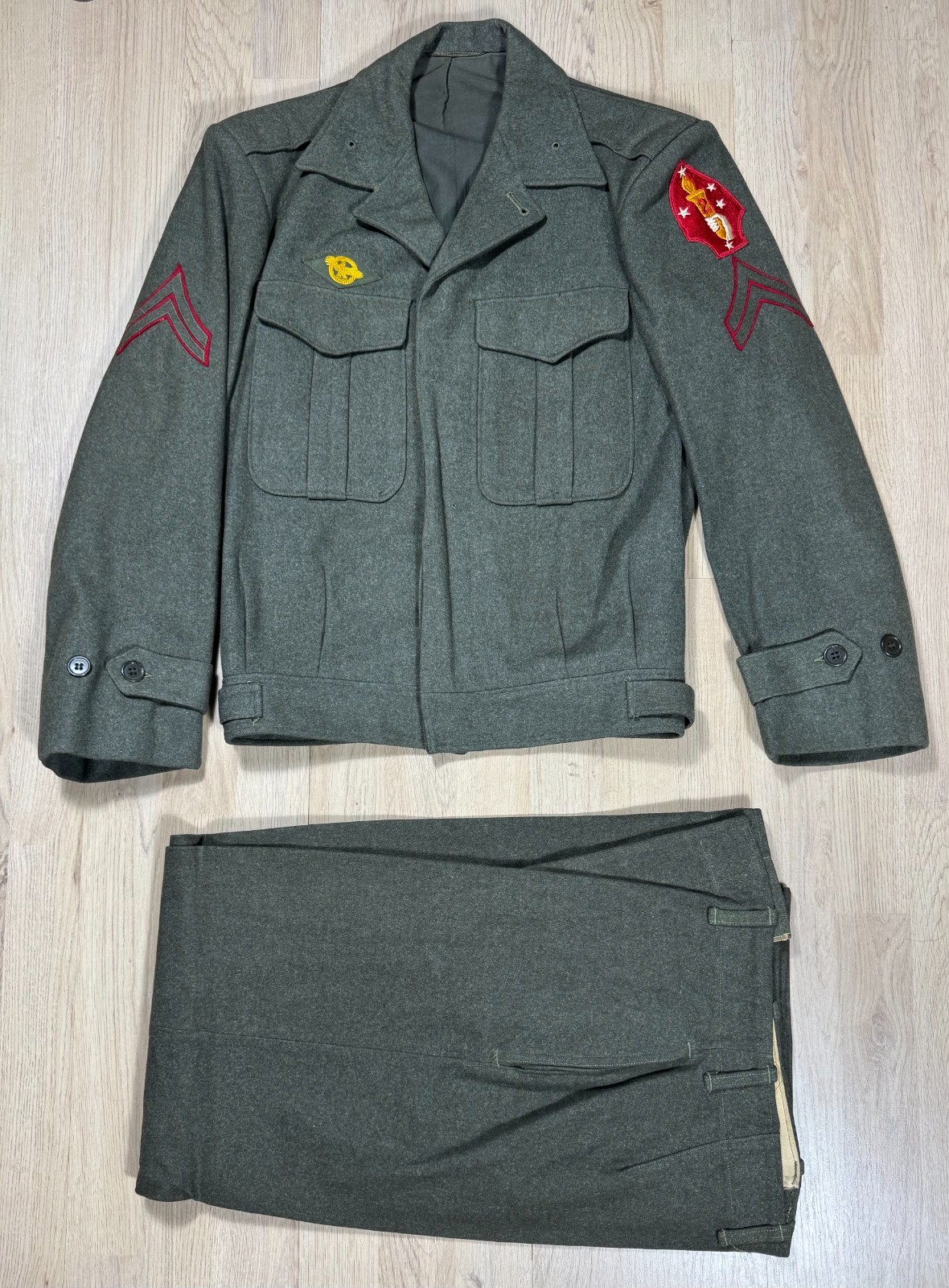WW2 USMC 2nd Marine Division Corps Uniform SET Tunic Trousers Jacket NAMED