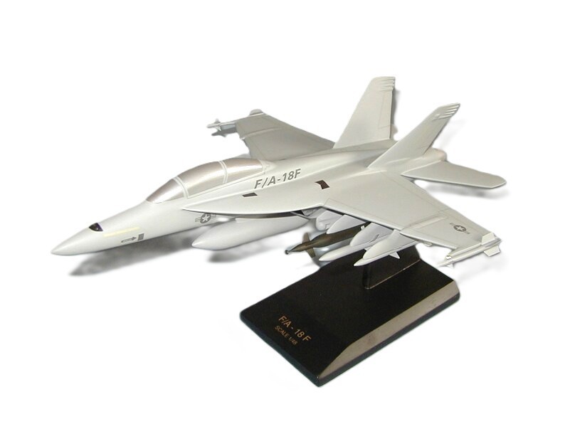 USN Douglas Northop Boeing F/A-18F Super Hornet Desk Jet Model 1/48 SC Airplane