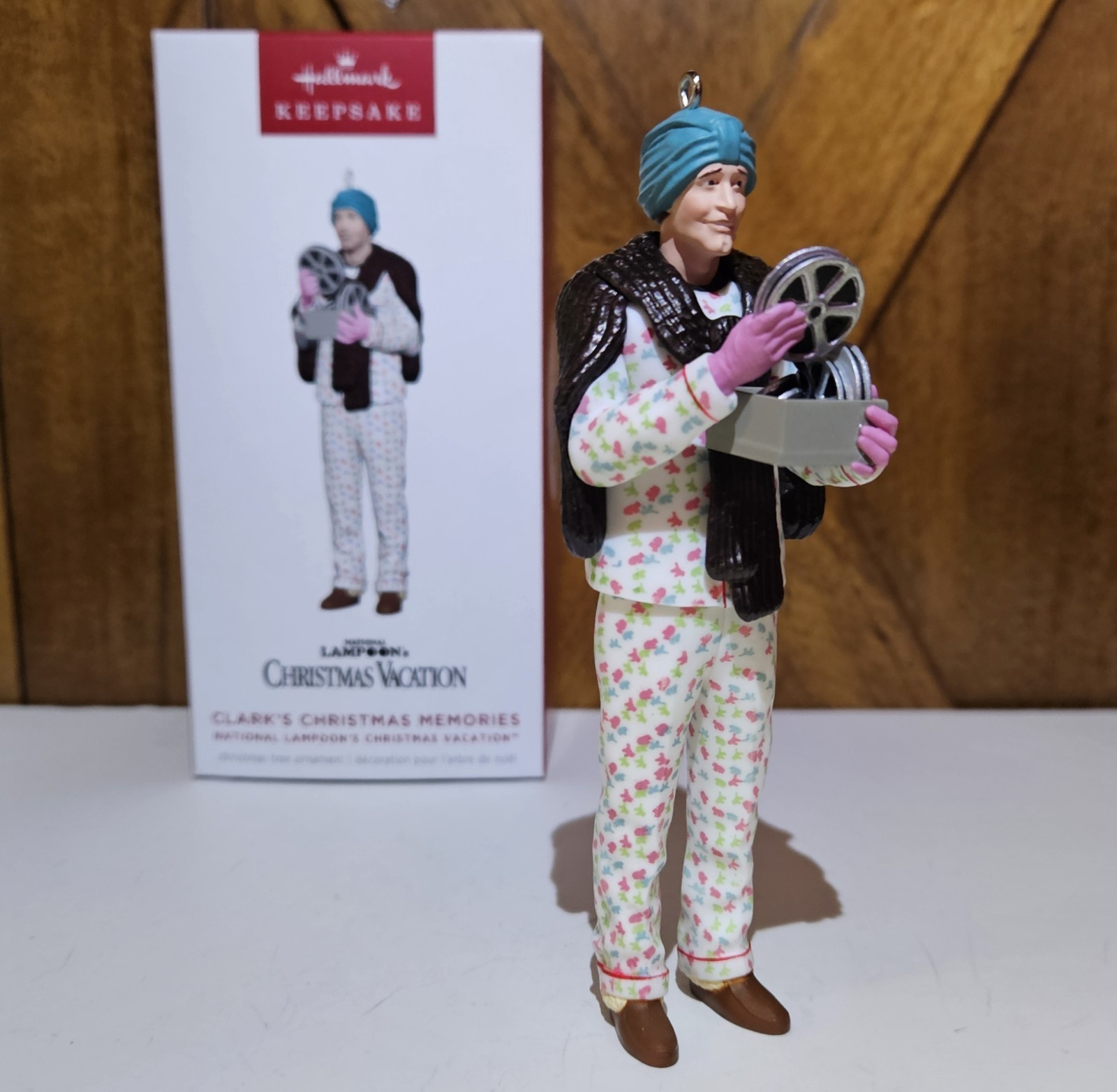 NEW Hallmark CLARK\'S CHRISTMAS MEMORIES National Vacation Keepsake Ornament 2025