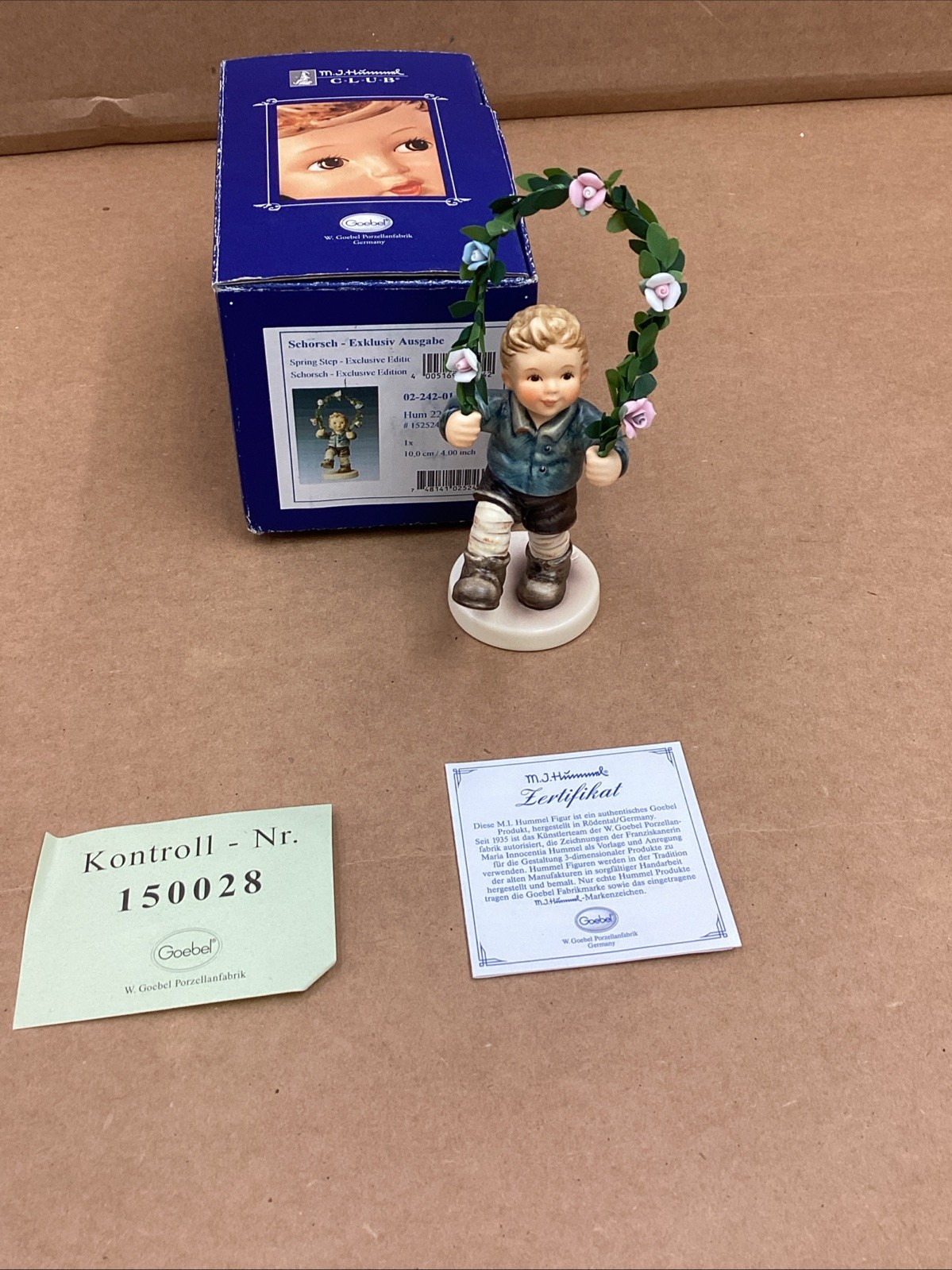 VINTAGE Goebel M.J Hummel Figurine #2242 - Spring Step NEW OTHER