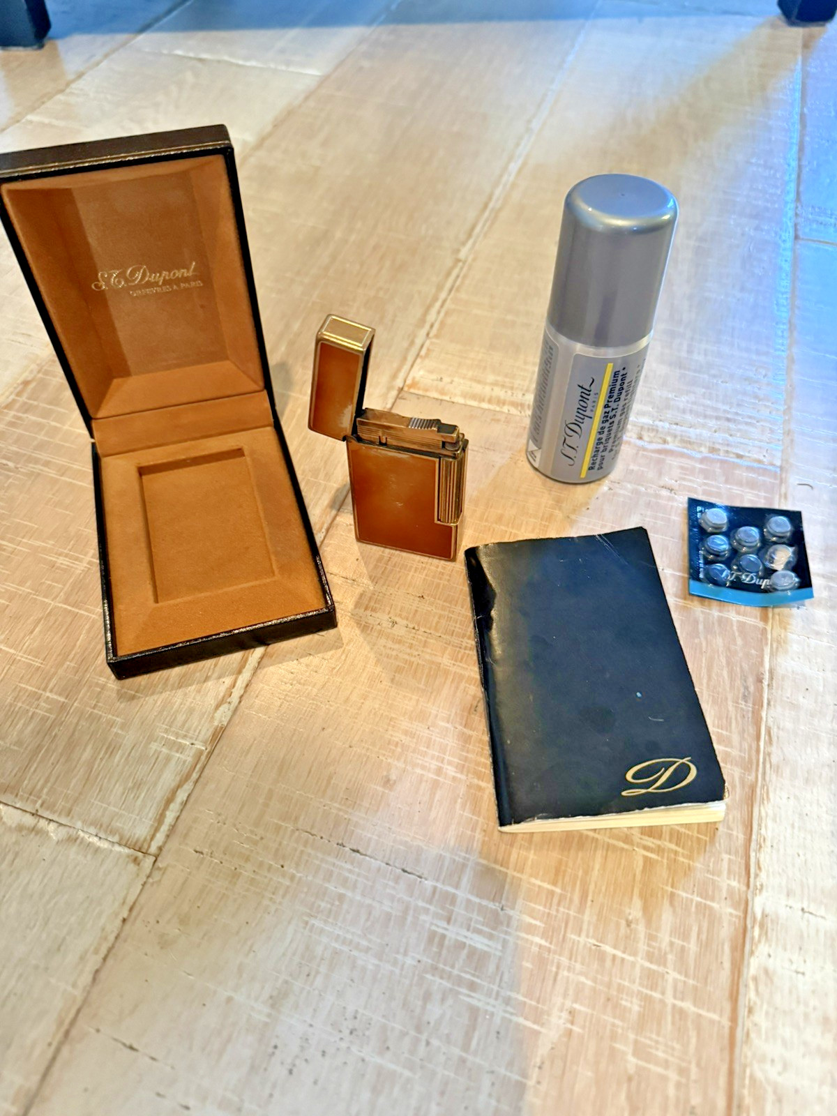 Vintage S.T. Dupont Ligne 1 Large Lighter – Chinese Lacquer & Gold – Full Set