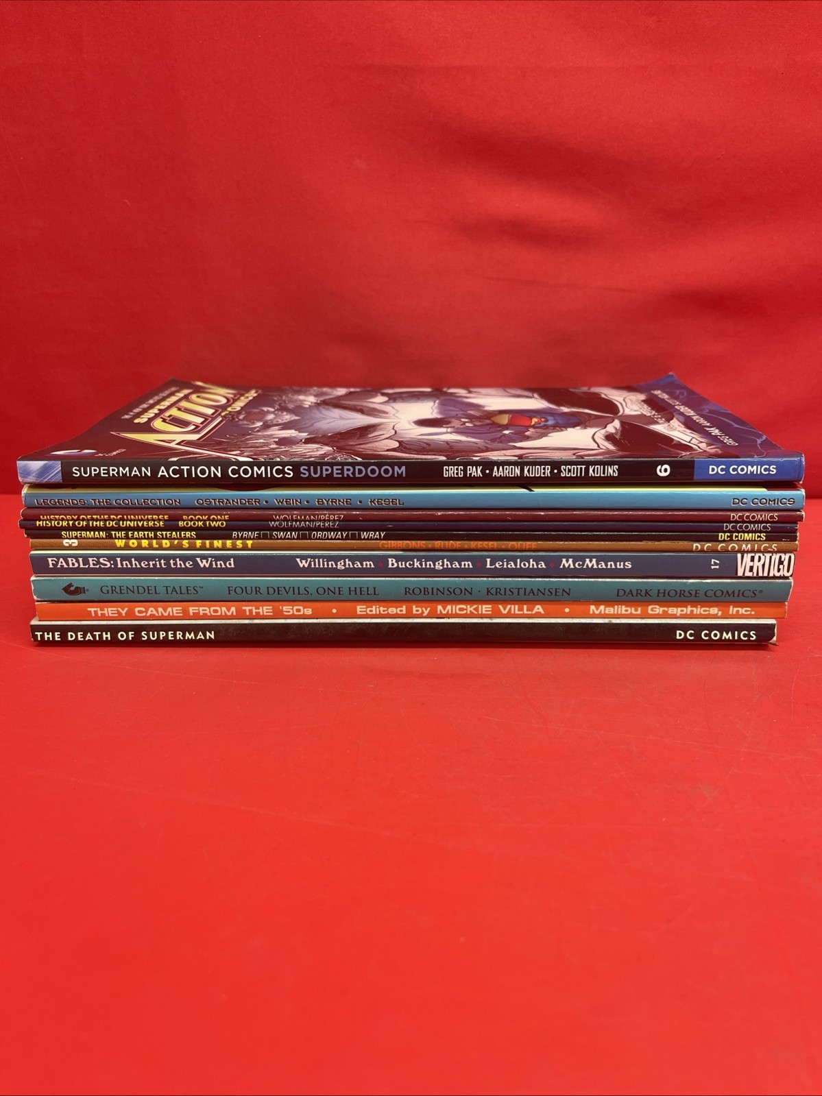 DC Comics Graphic Novel Lot 10 Superman Fables Grendel Death of Superman.  •31