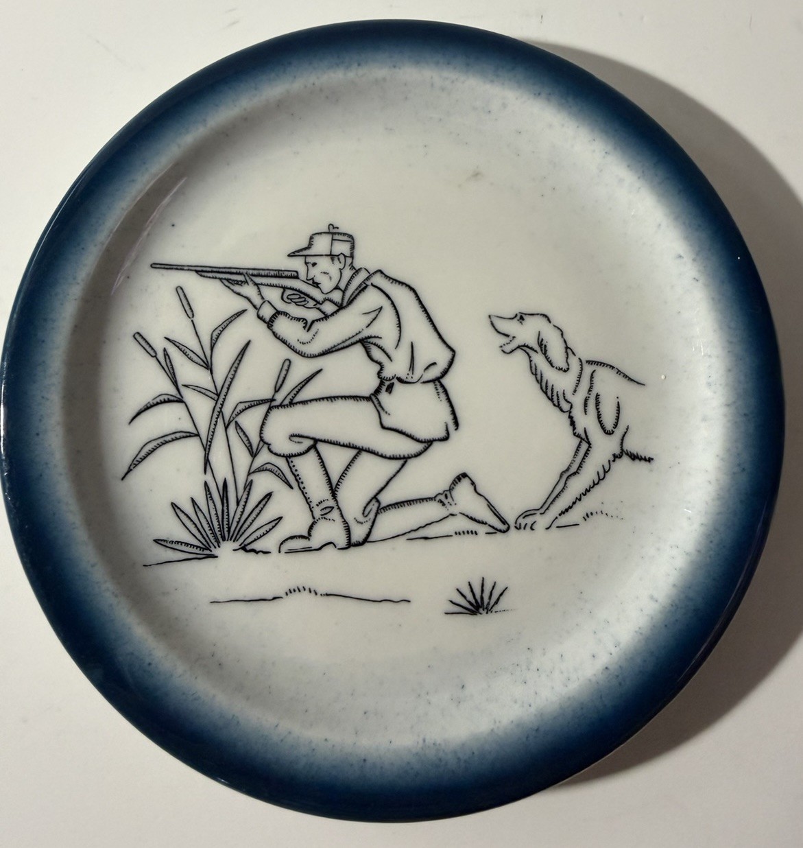 Vintage Shenango China Hunting Dog Hunter Plate 5.5\
