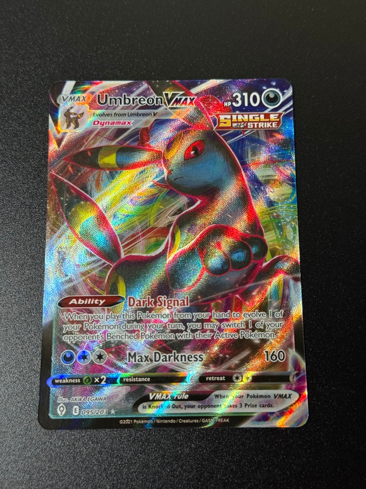 Pokemon TCG Umbreon VMAX 095/203 Evolving Skies