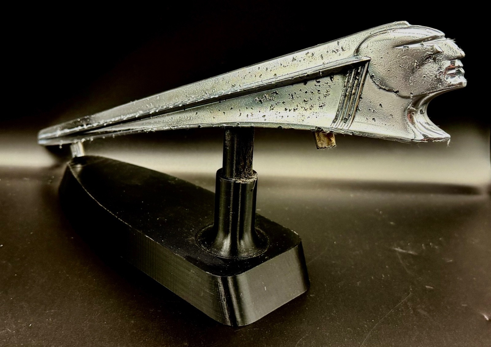 1947 Pontiac Indian Chief Hood Ornament OEM GM 509565 Streamliner Torpedo Vintag