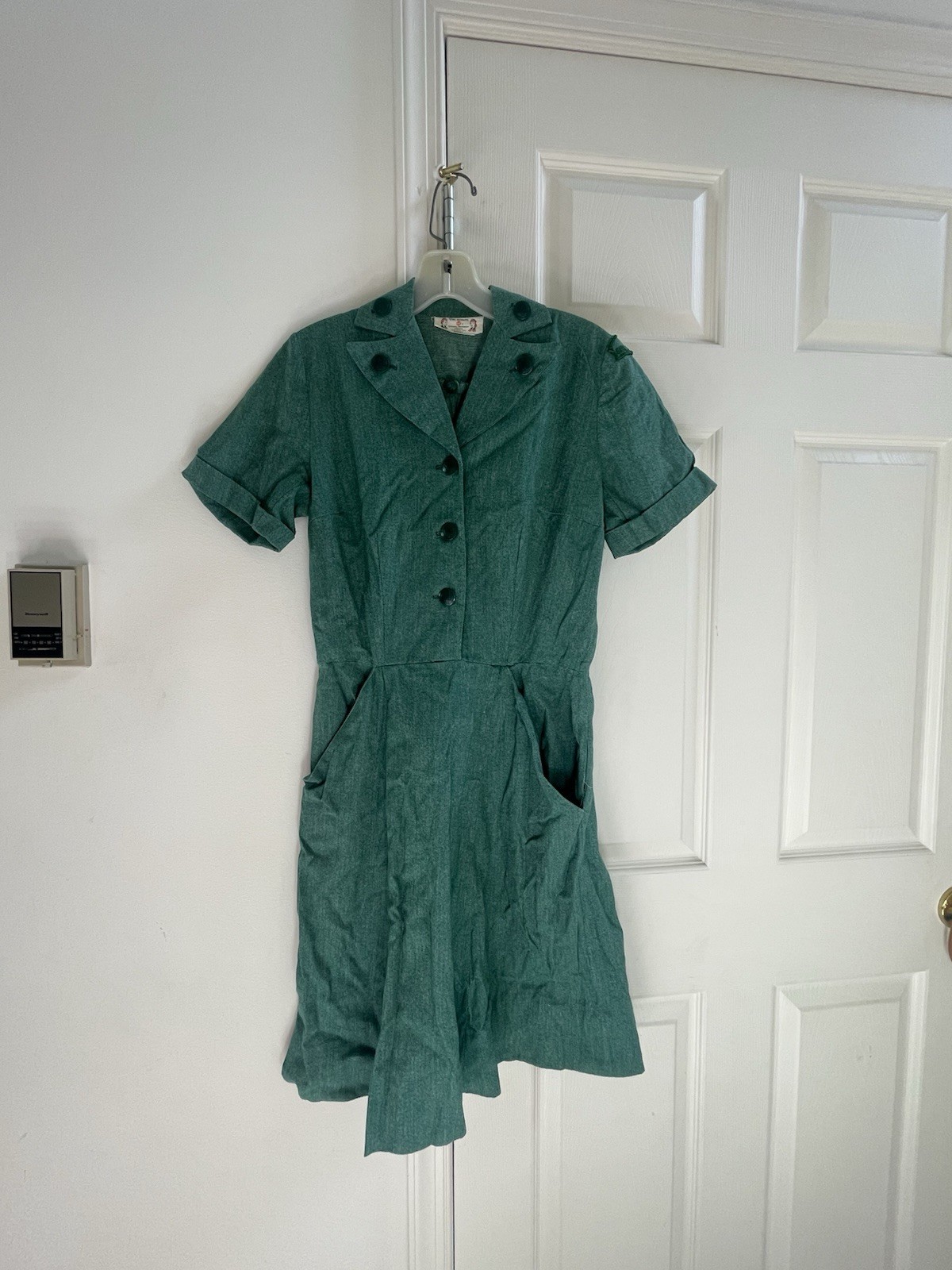 Vintage 1960s Official Girl Scout Green Uniform Dress Green Pockets Size 10