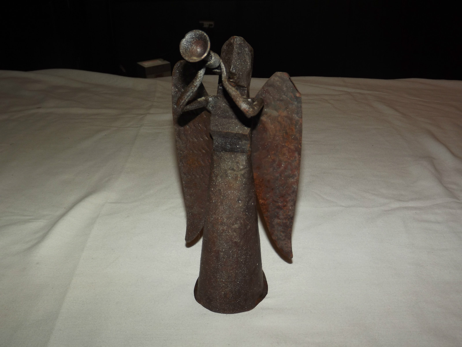 VINTAGE PRIMITIVE ART METAL ANGEL BLOWING HORN
