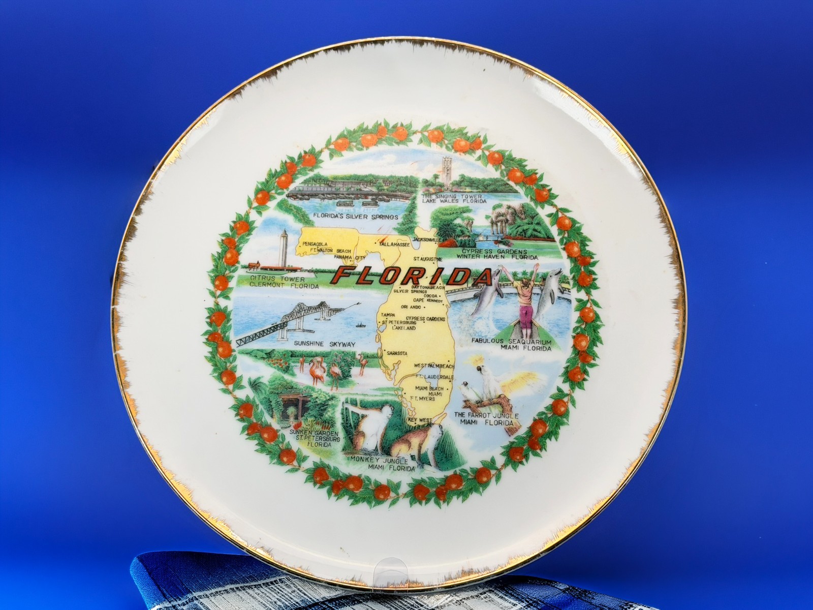 Vintage Florida Map Souvenir Plate – Gold Trim – Oranges Border – Attractions