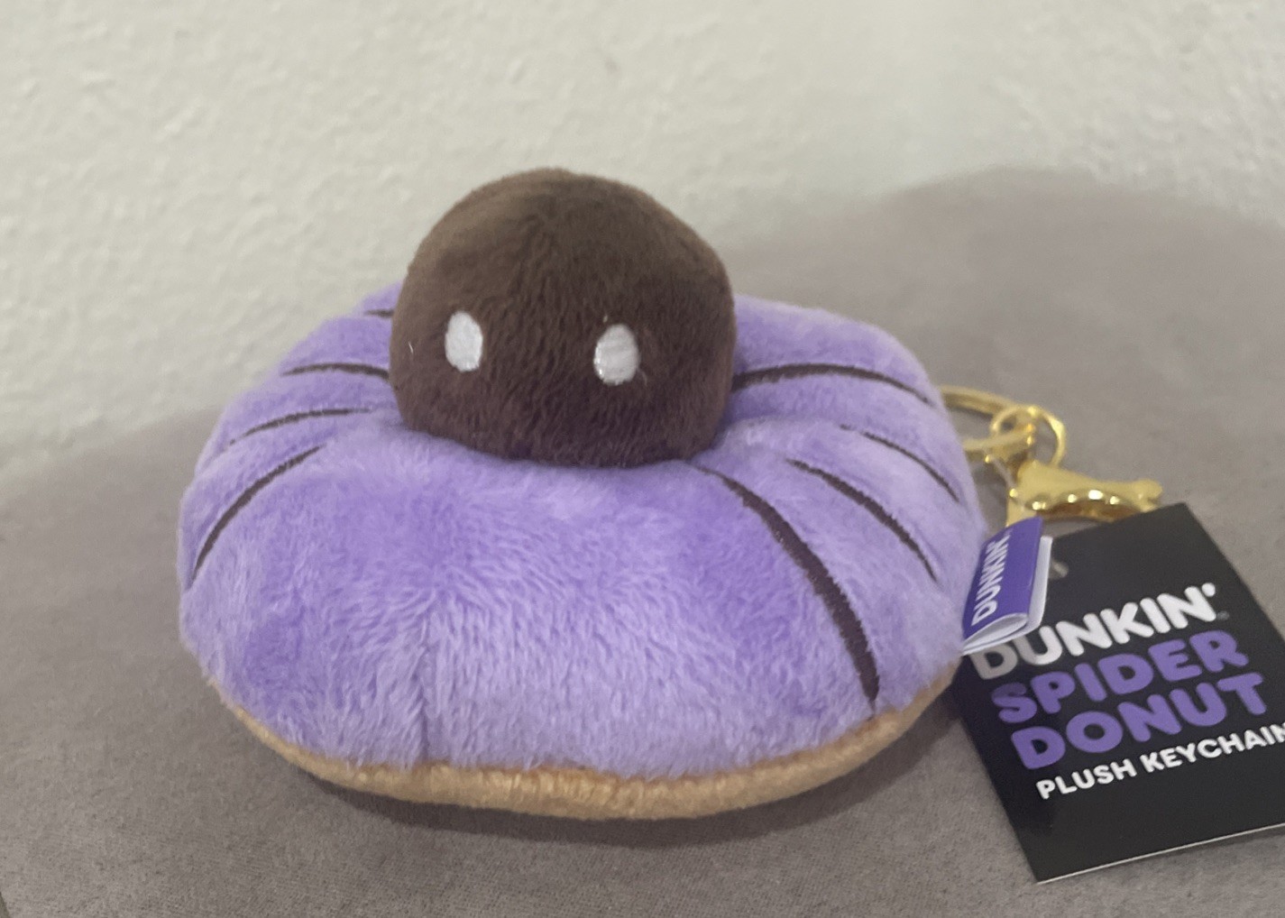 Limited Edition Dunkin’ Spider Donut Plush Keychain 2026/LIMITED Quantities New