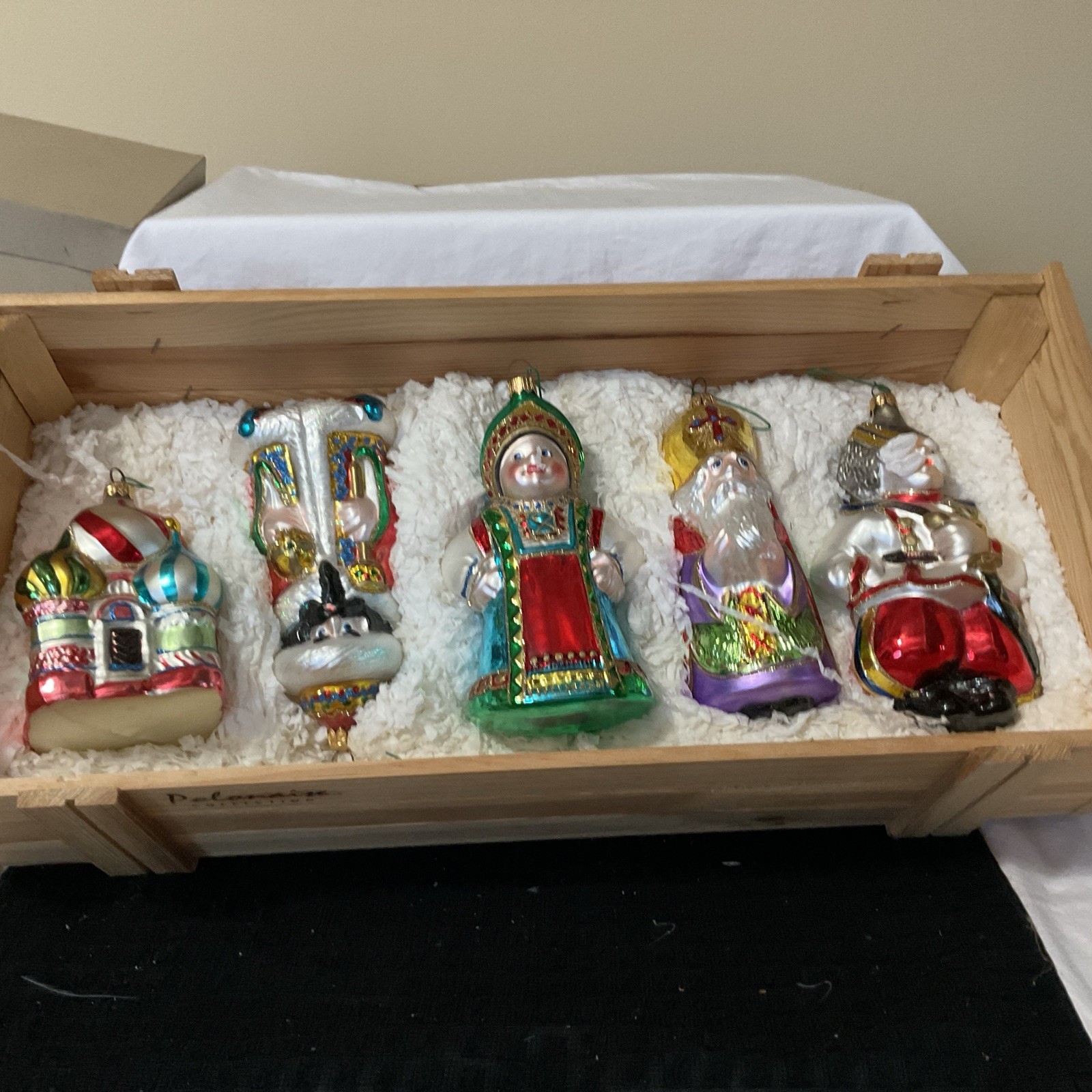 Polonaise Russia Collection Ornaments, set of 5 EUC Boxed