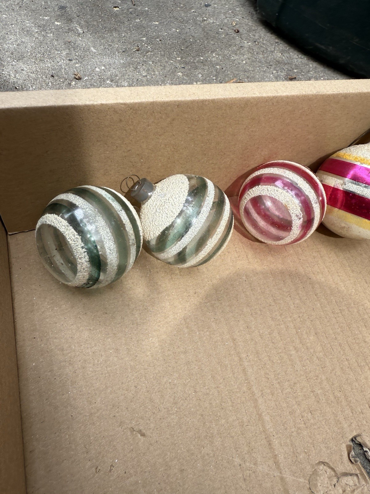 VTG Shiny Brite And Other Ornament Lot. Striped Glittered Gold Pink Lot Of 6