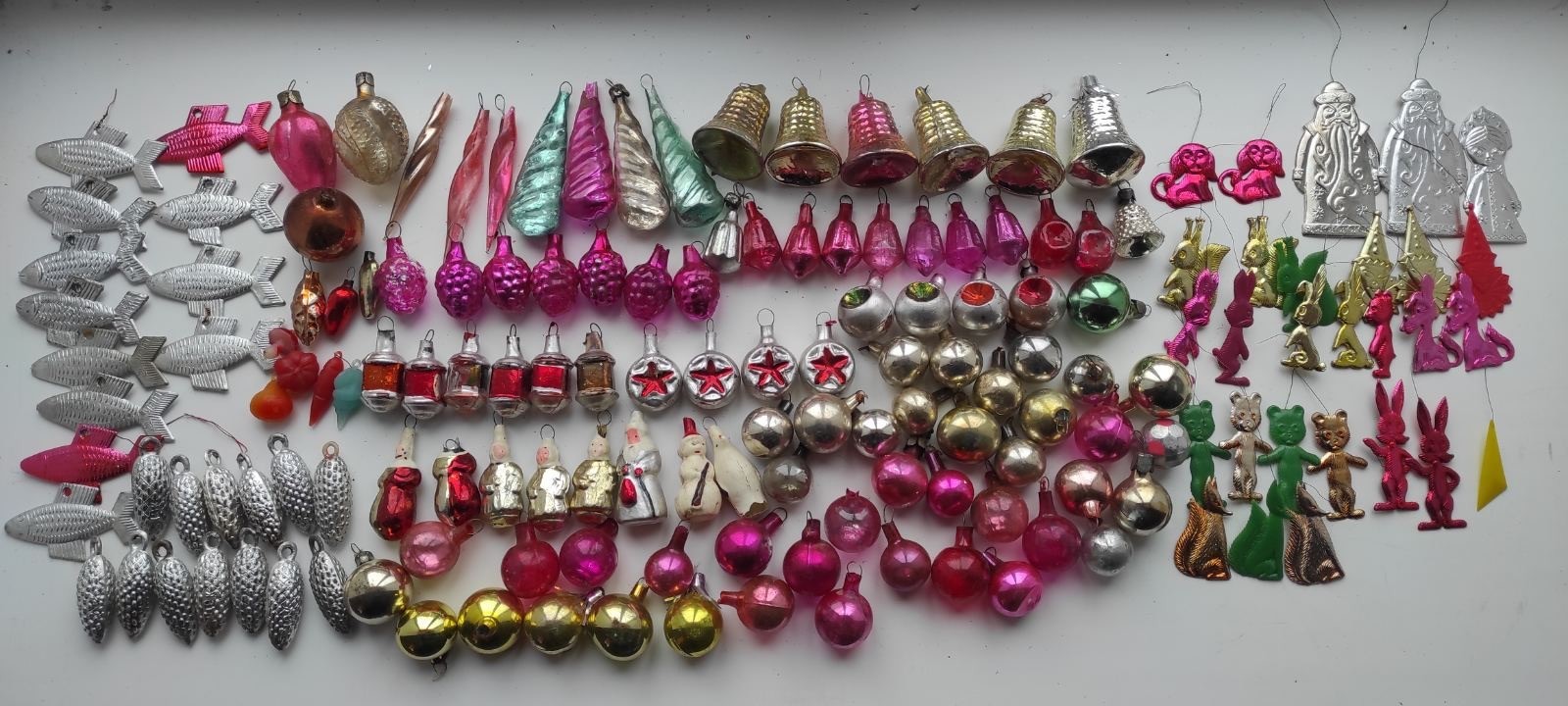 Lot 10: +154 Vintage Soviet Mini Christmas Tree Ornaments Glass Mixed Decor USSR